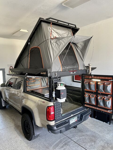 Colorado ZR2 alu-cab canopy camper