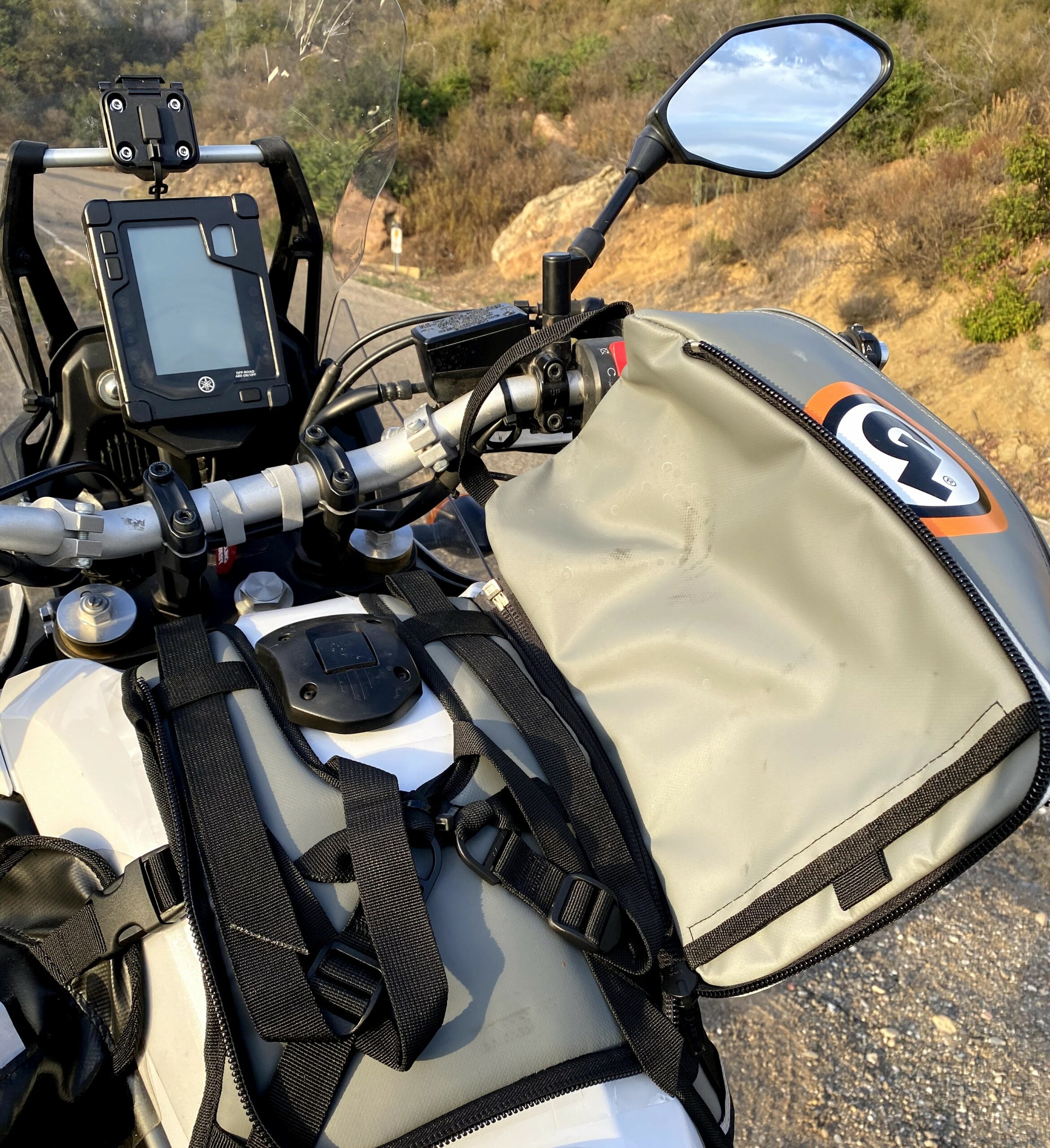 Giant Loop  Fandango Tank Bag - Motorcycle Camping Gear