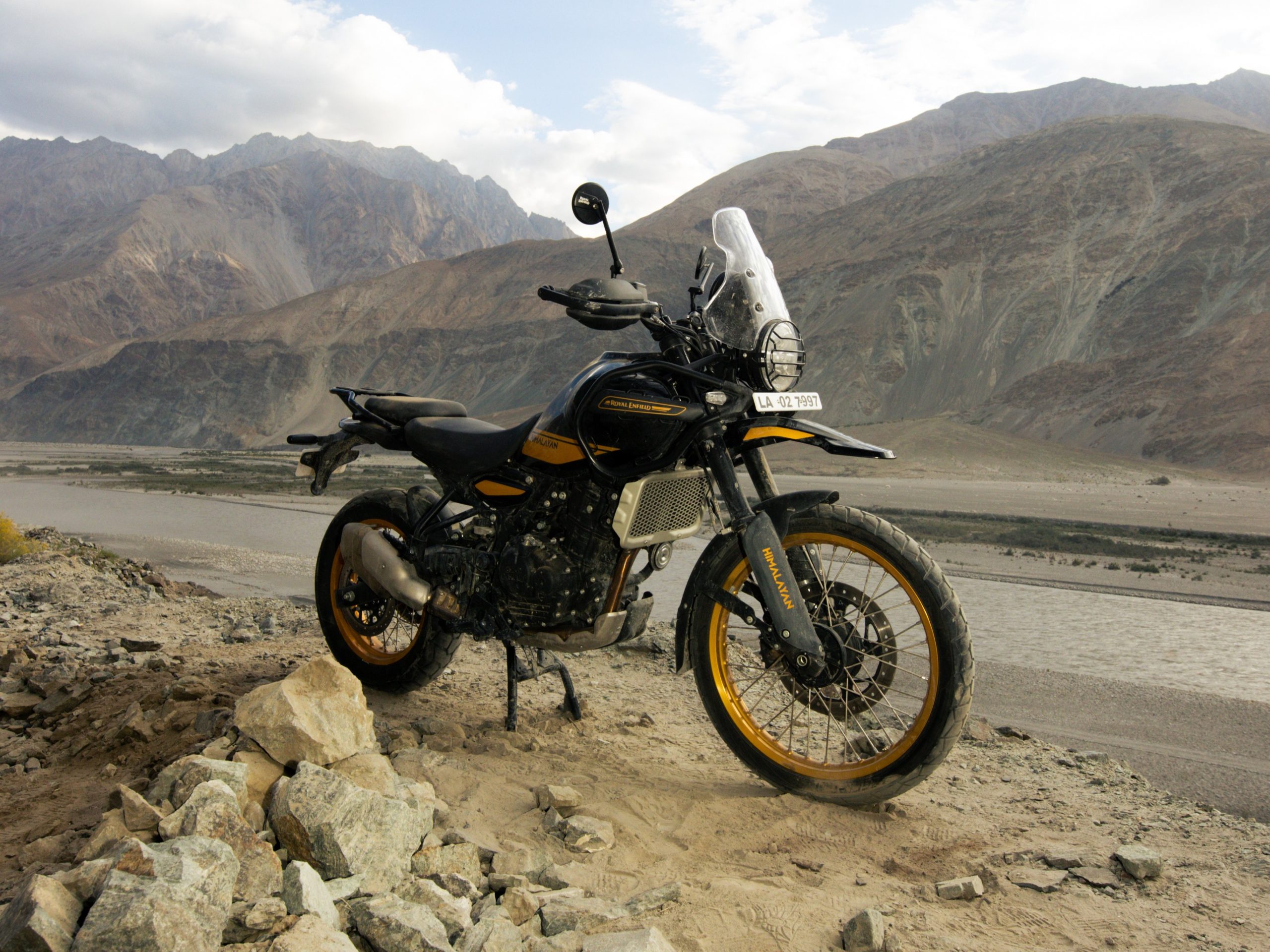 Here Comes a New Royal Enfield Himalayan Expedition Portal