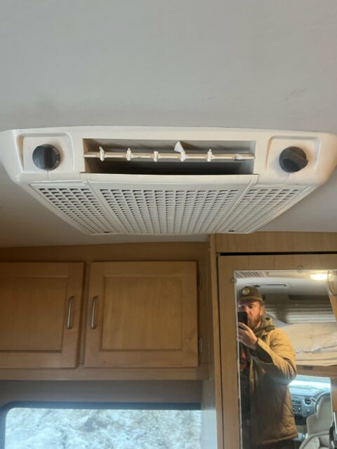 camper air conditioning