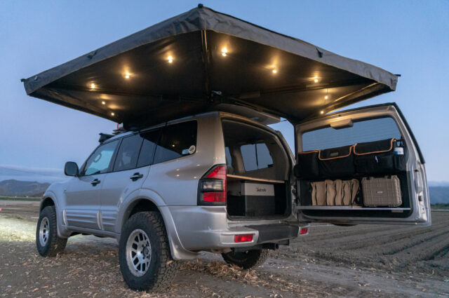 Mitsubishi overland 