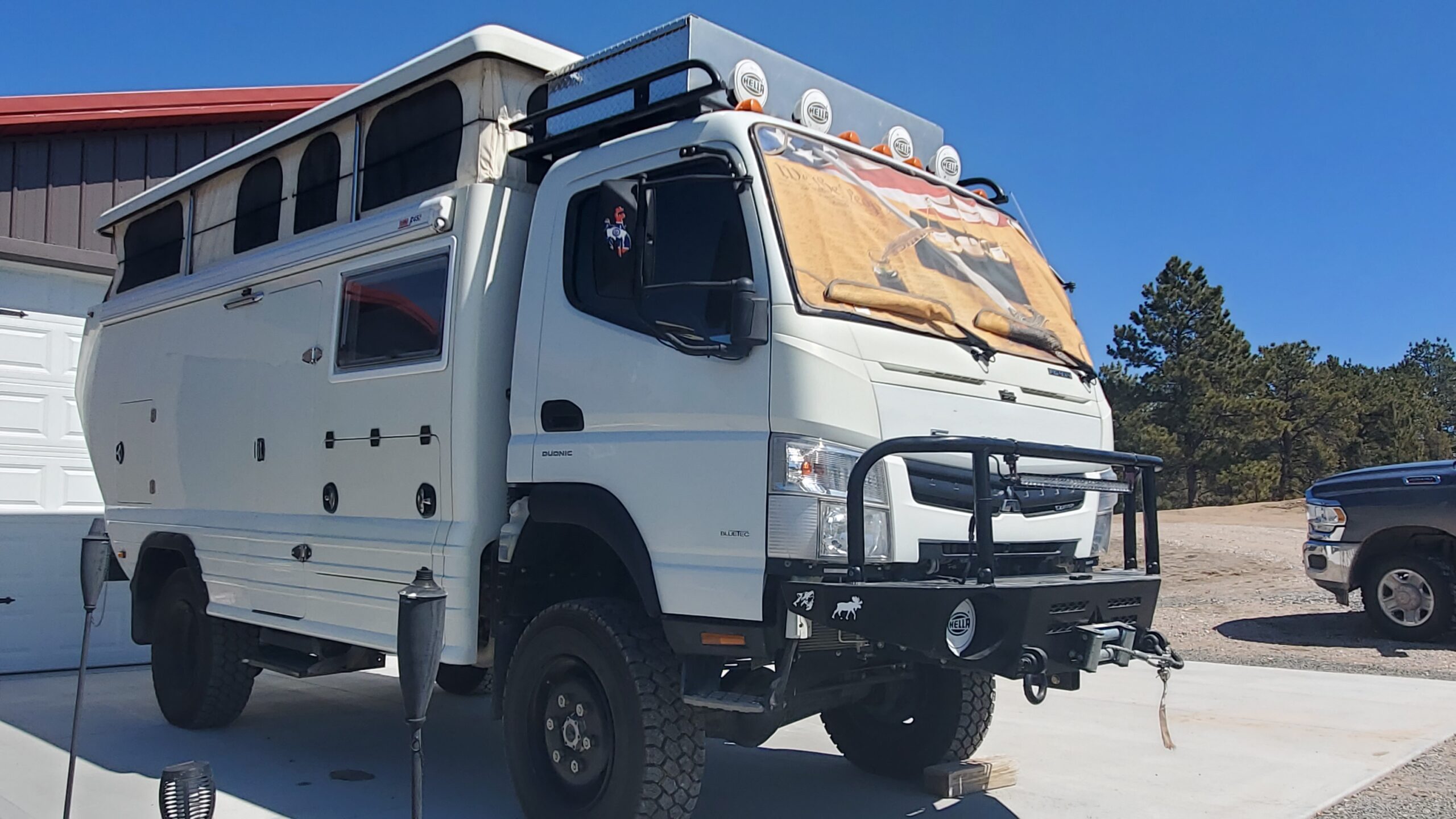 Mitsubishi Fuso FG 4x4 overland camper