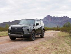 Lexus GX 550 Overtrail+