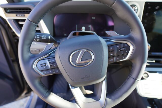 Lexus GX 550 Overtrail+ steering wheel