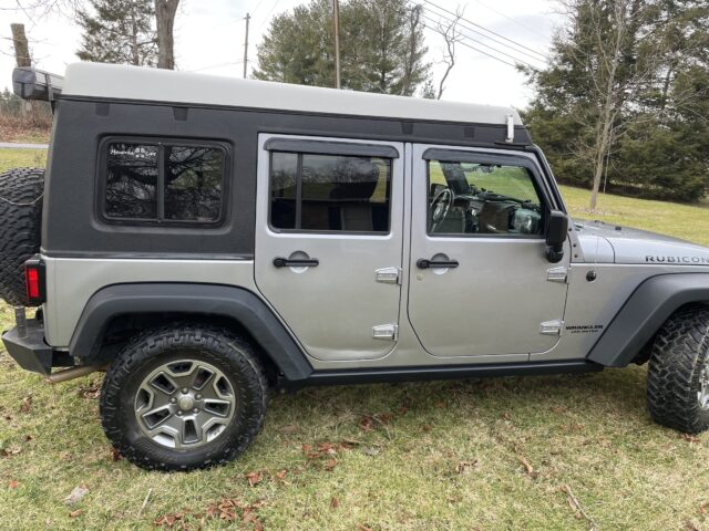 Jeep Wrangler Rubicon overland build