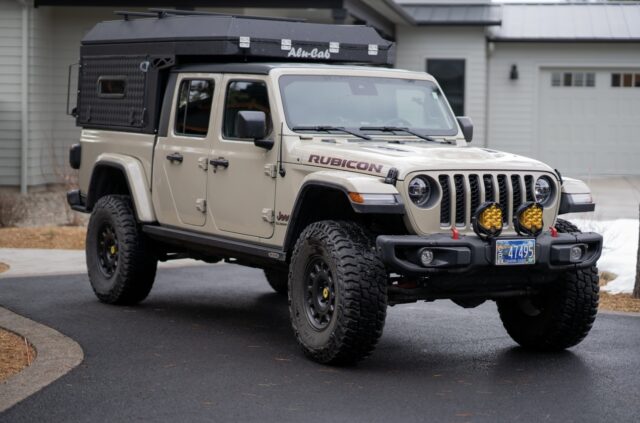 Jeep overland camper 