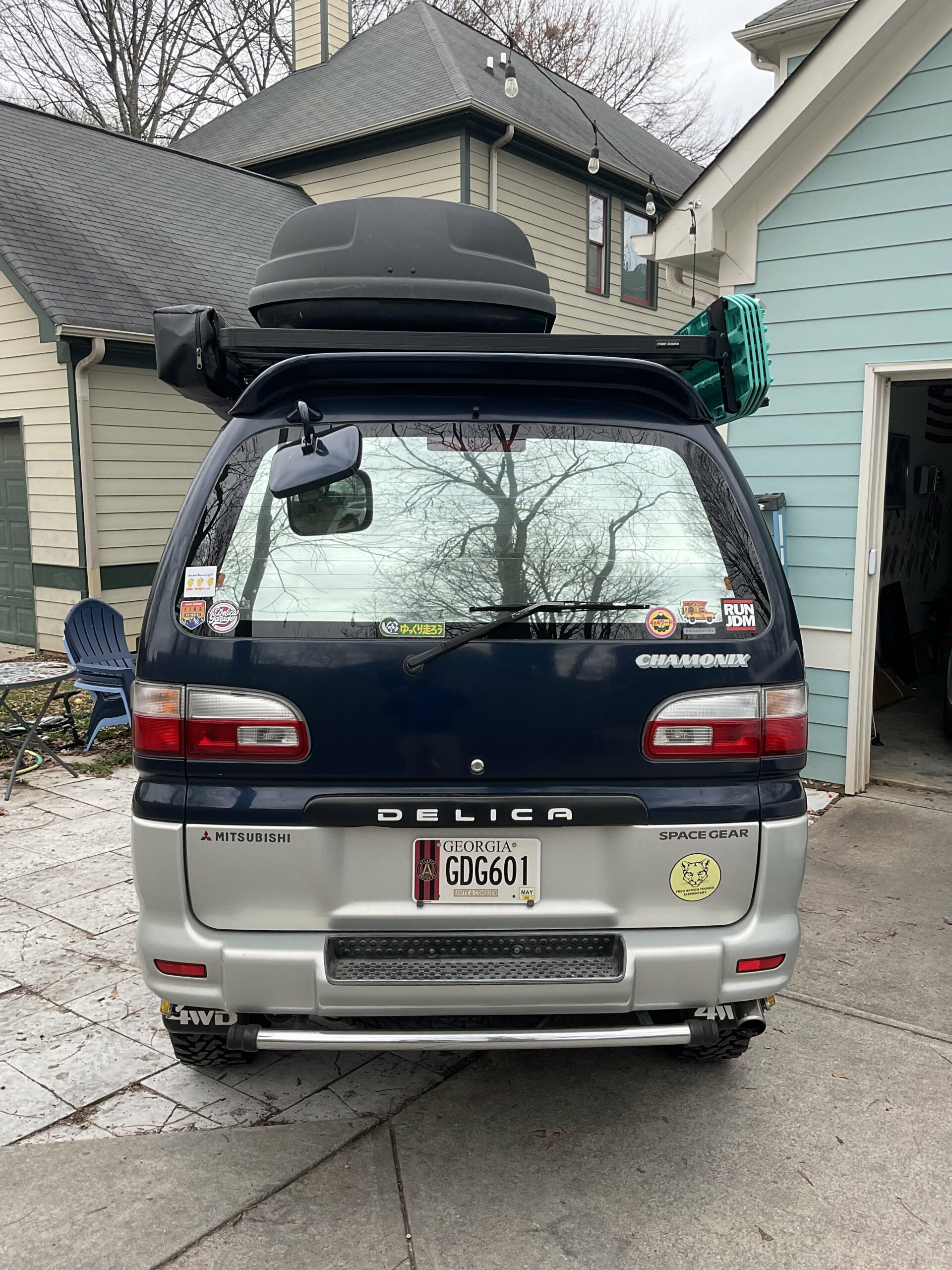 Delica L400 rear end 