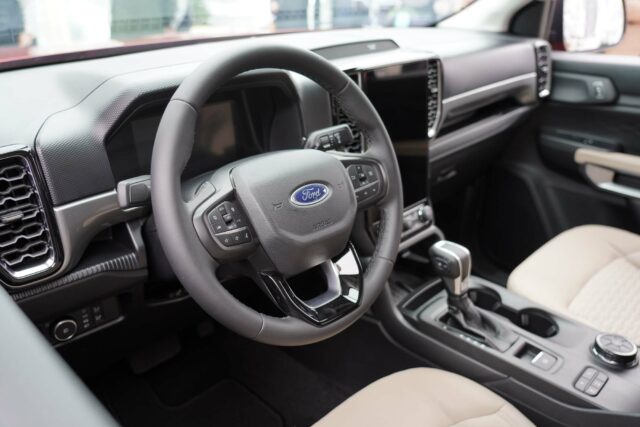 2024 Ford Ranger steering wheel