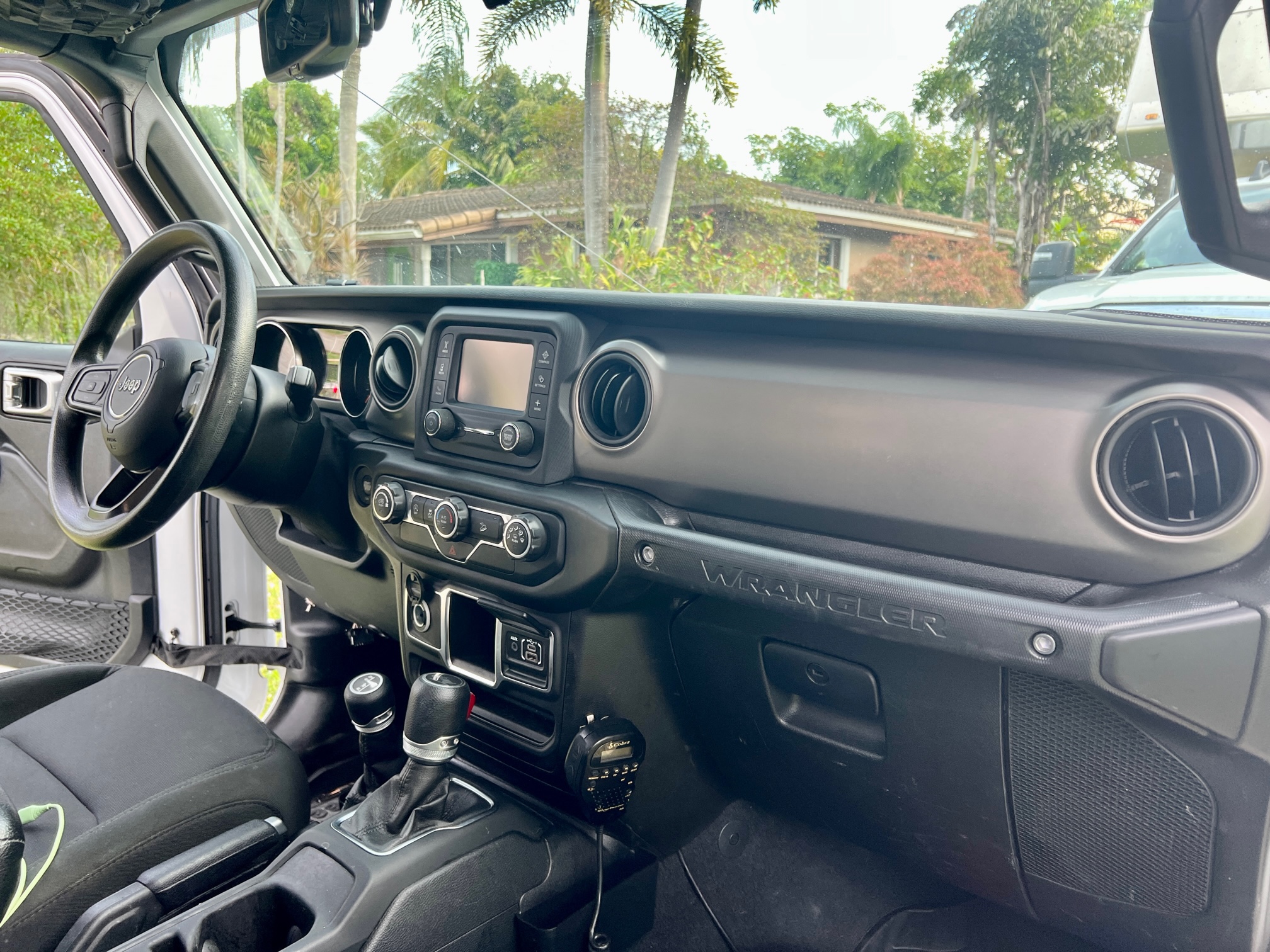 Wrangler Unlimited interior 