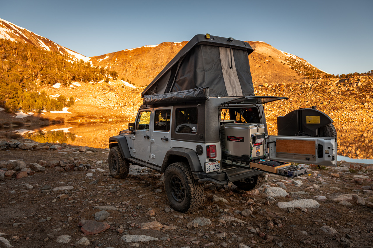 Jeep Wrangler Ursa Minor camper