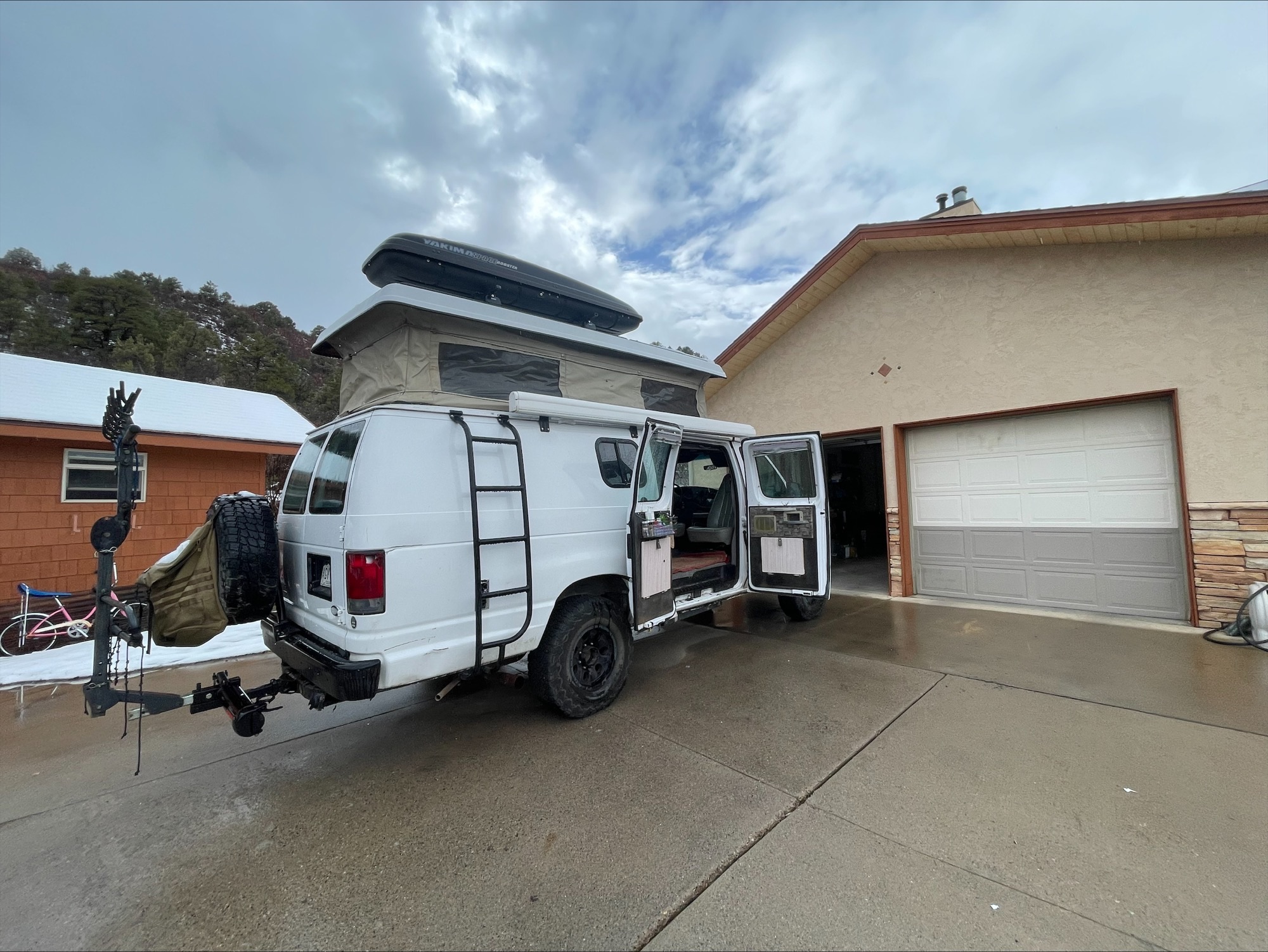 Ford E-250 4WD overland camper 