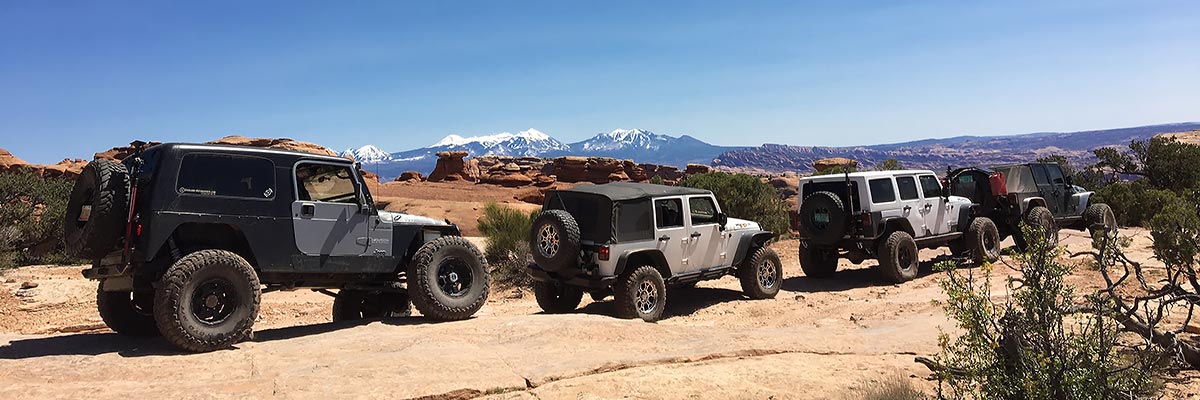 Overland News Red Rocks 4-Wheelers, Easter Jeep Safari