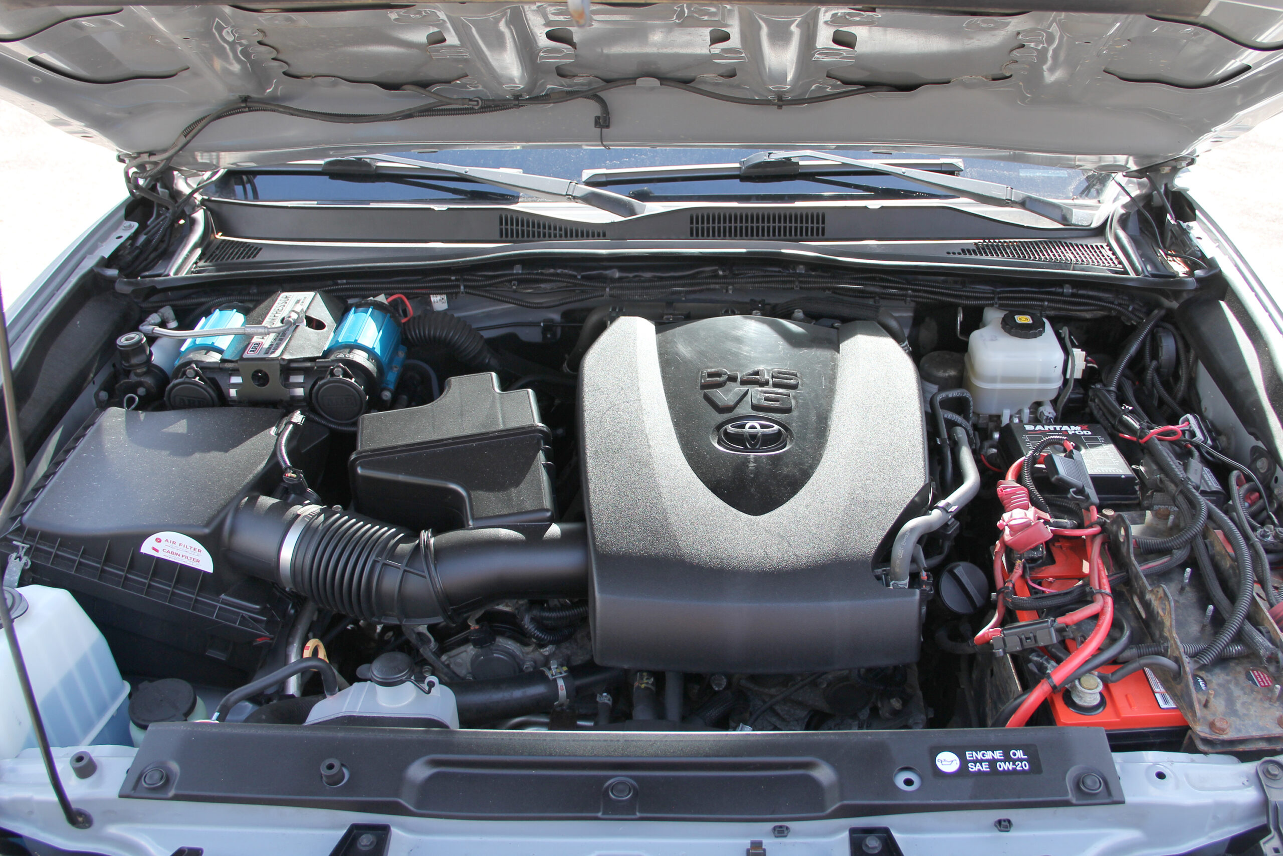 Tacoma V6 engine