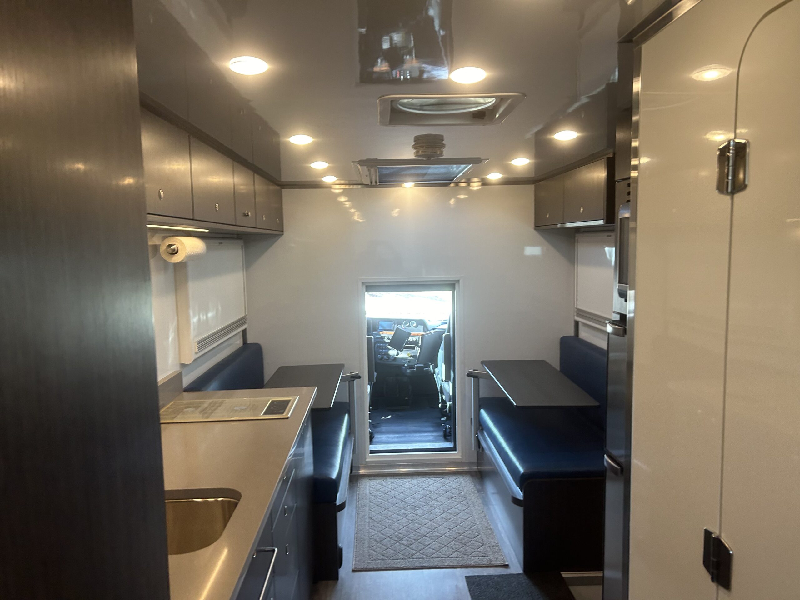 Expedition truck camper