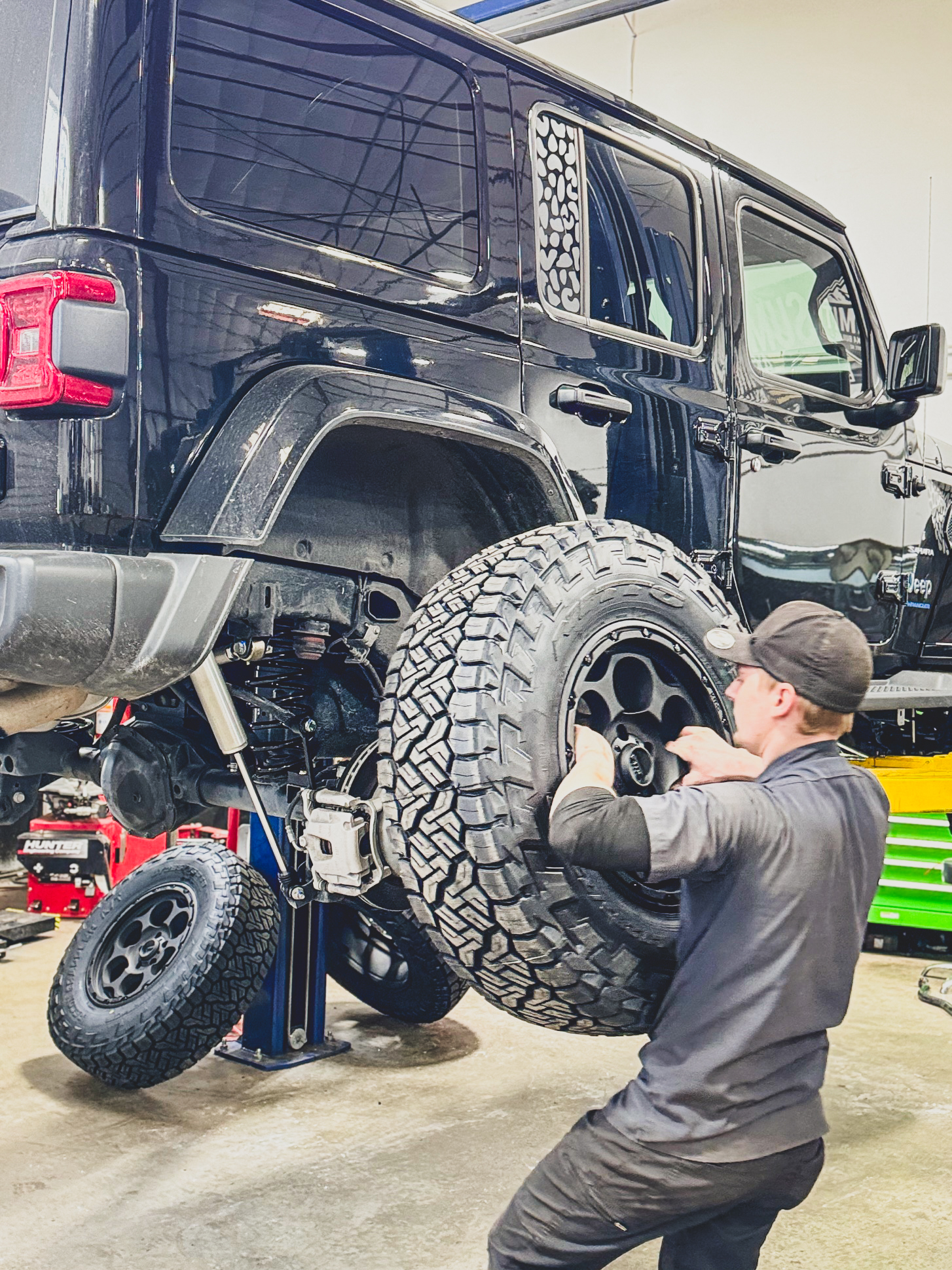 Jeep 4Xe Overland Project