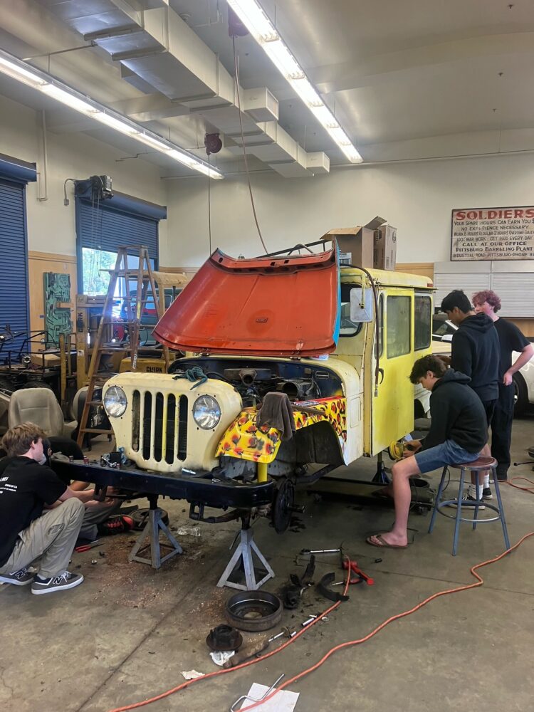 Acalanes High School Body Shop Jeep