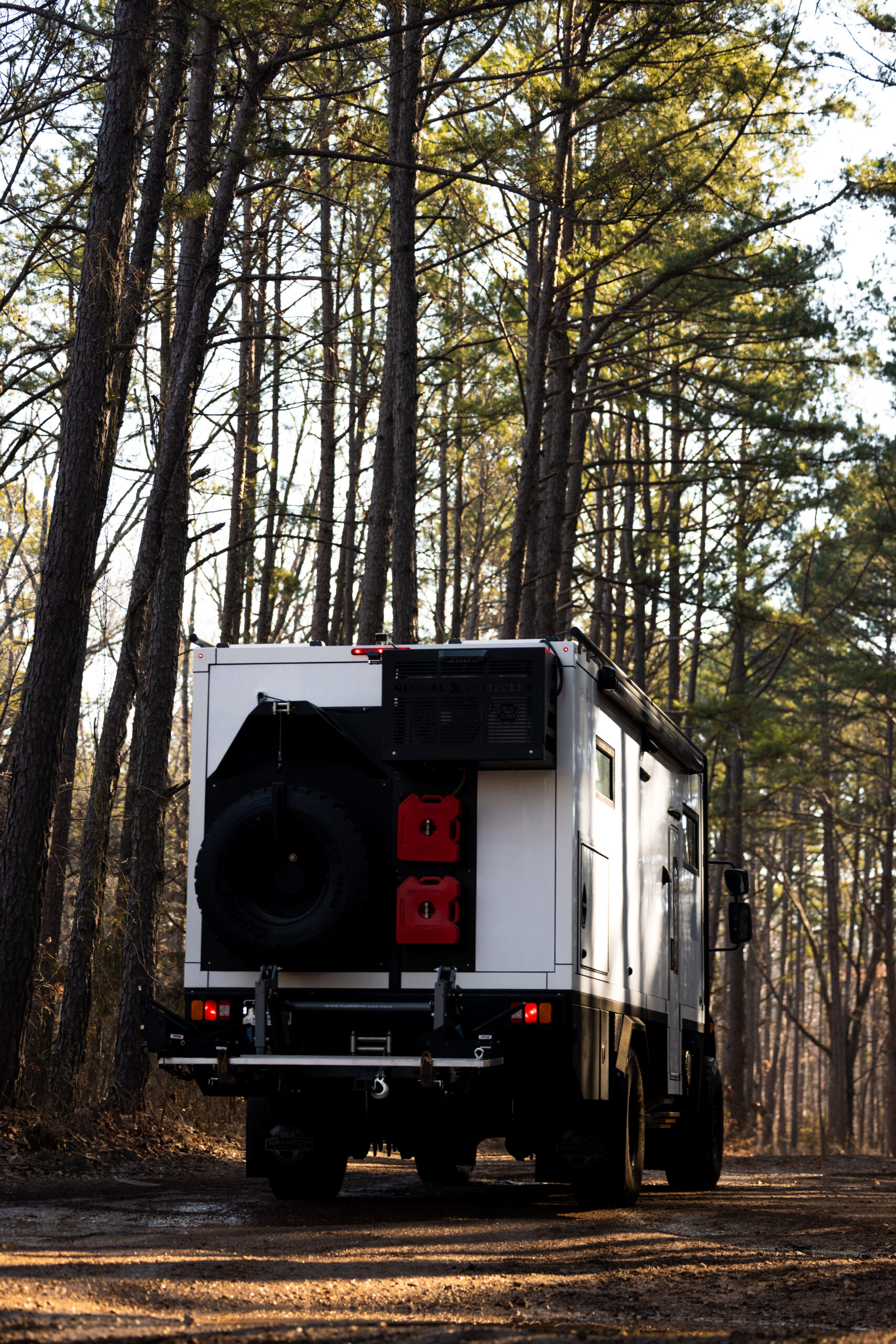 Expedition truck 