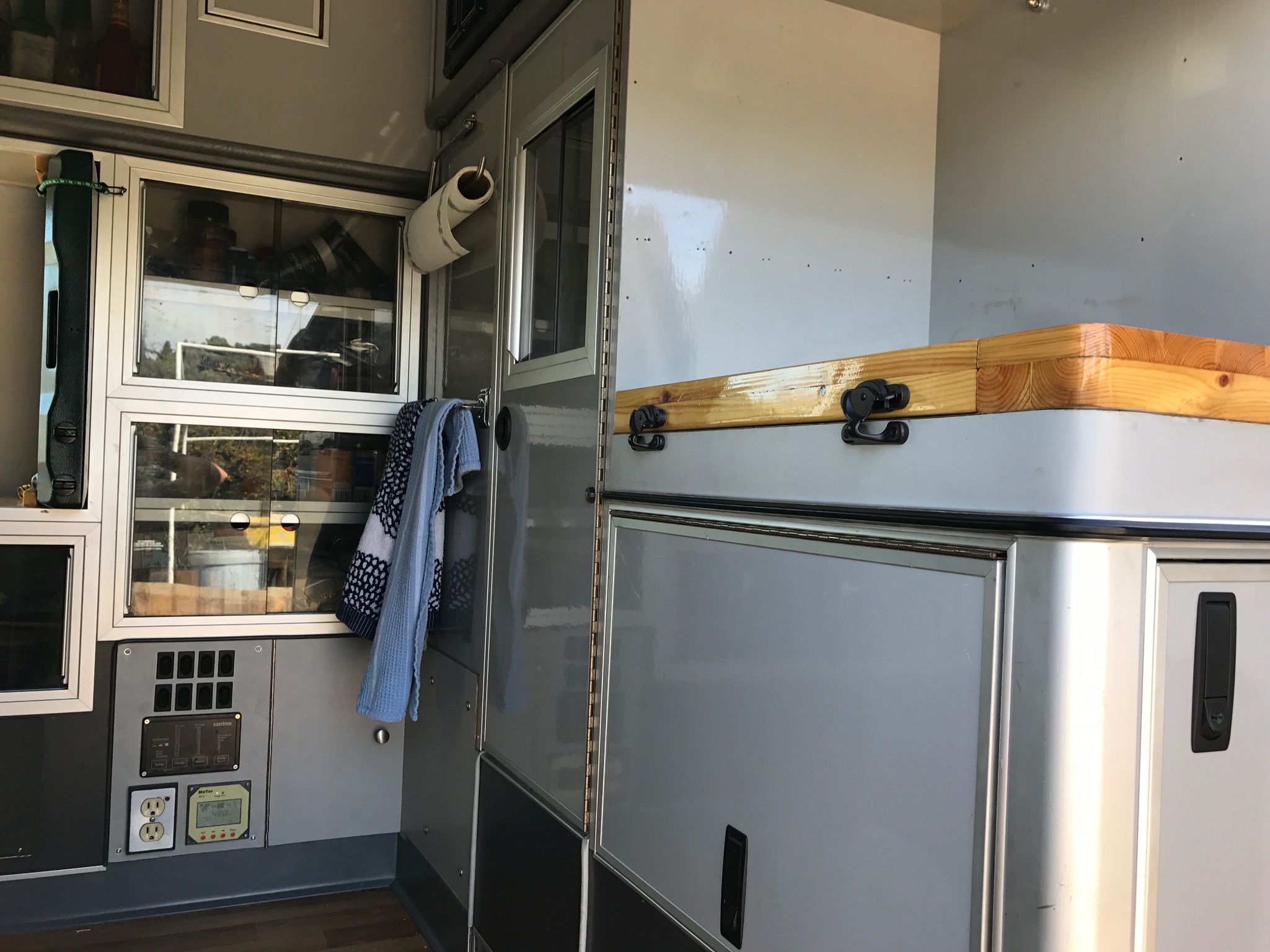 E-350 camper