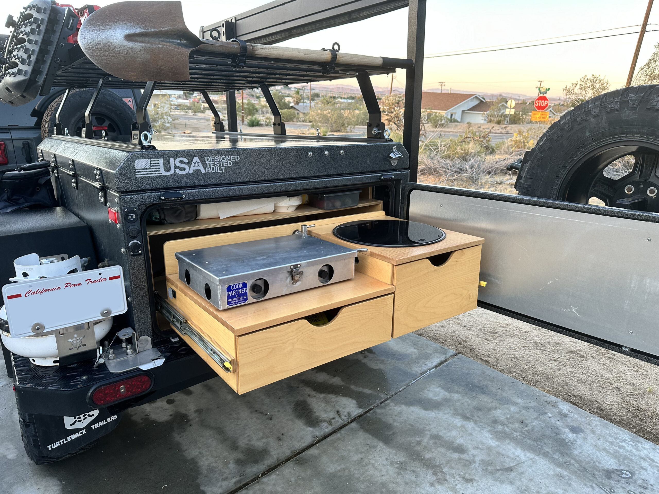 Turtleback trailer 