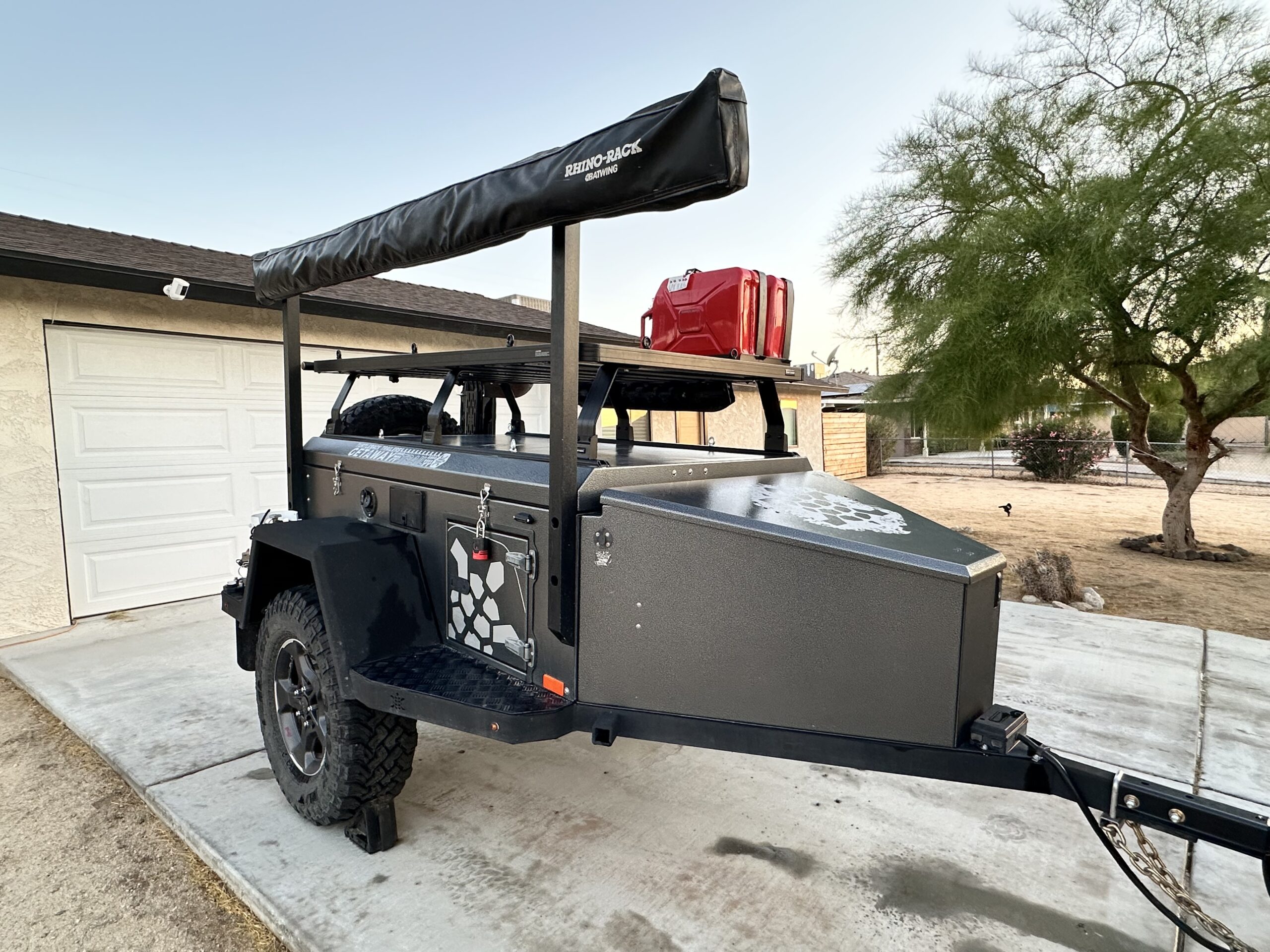 Turtleback trailer 