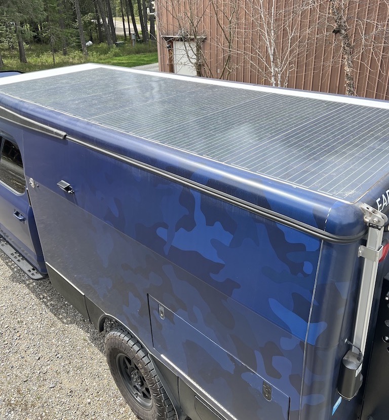 EarthCruiser solar