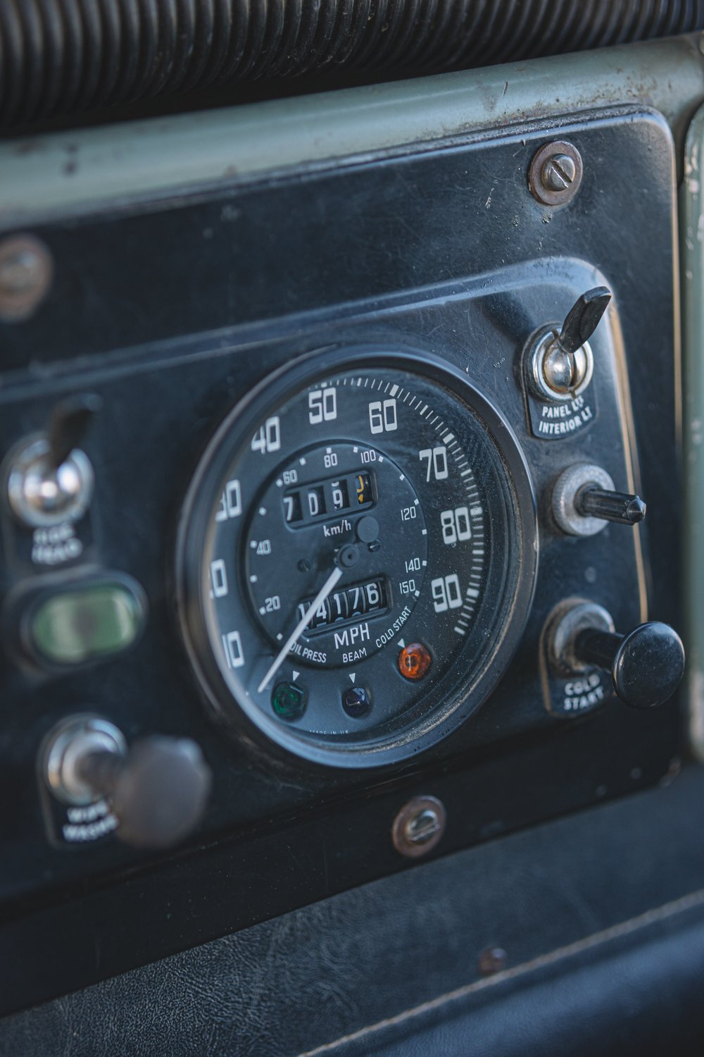 Land Rover Series 2 wheels cab interior 