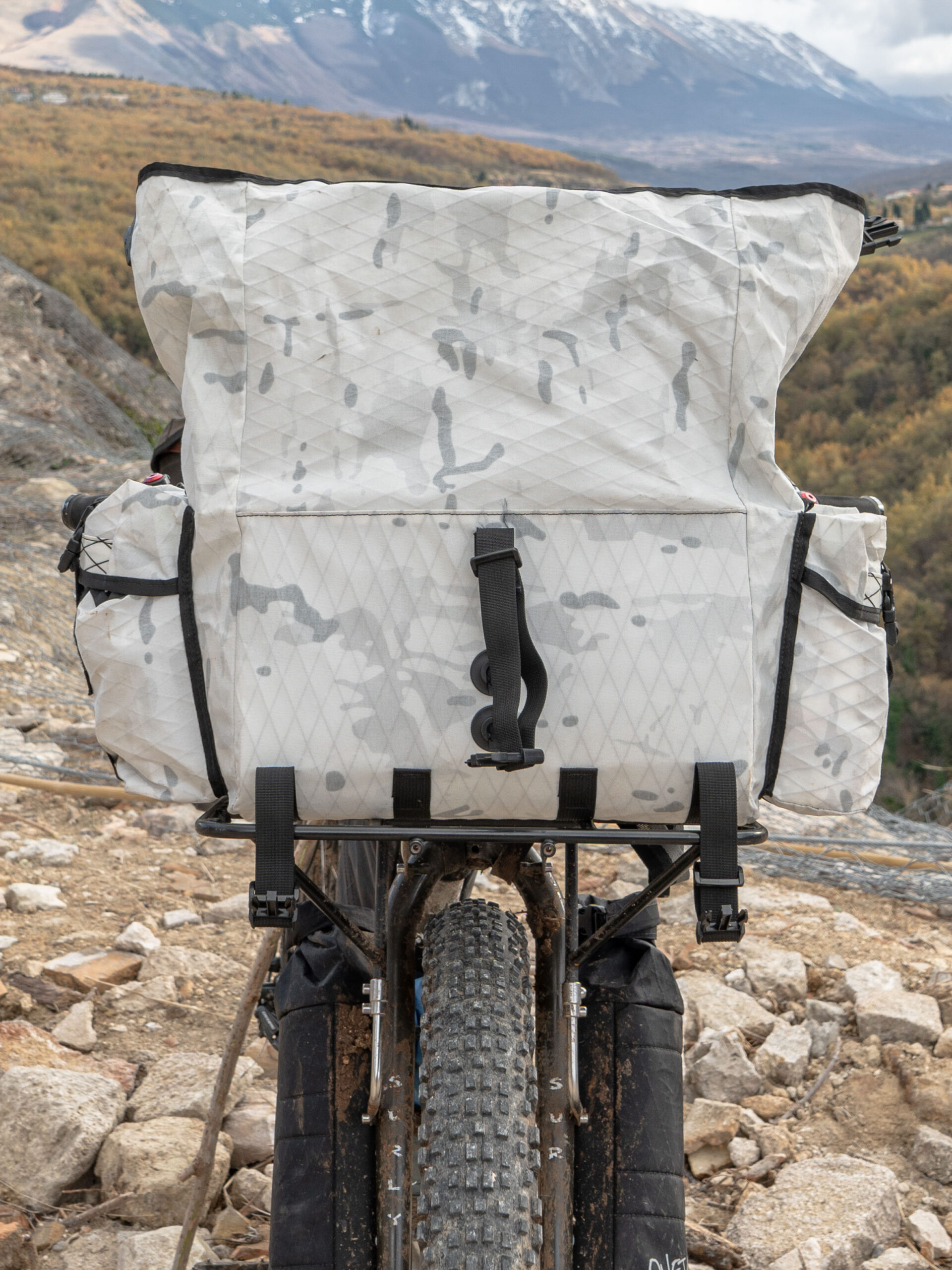 Bikepacking saddlebag