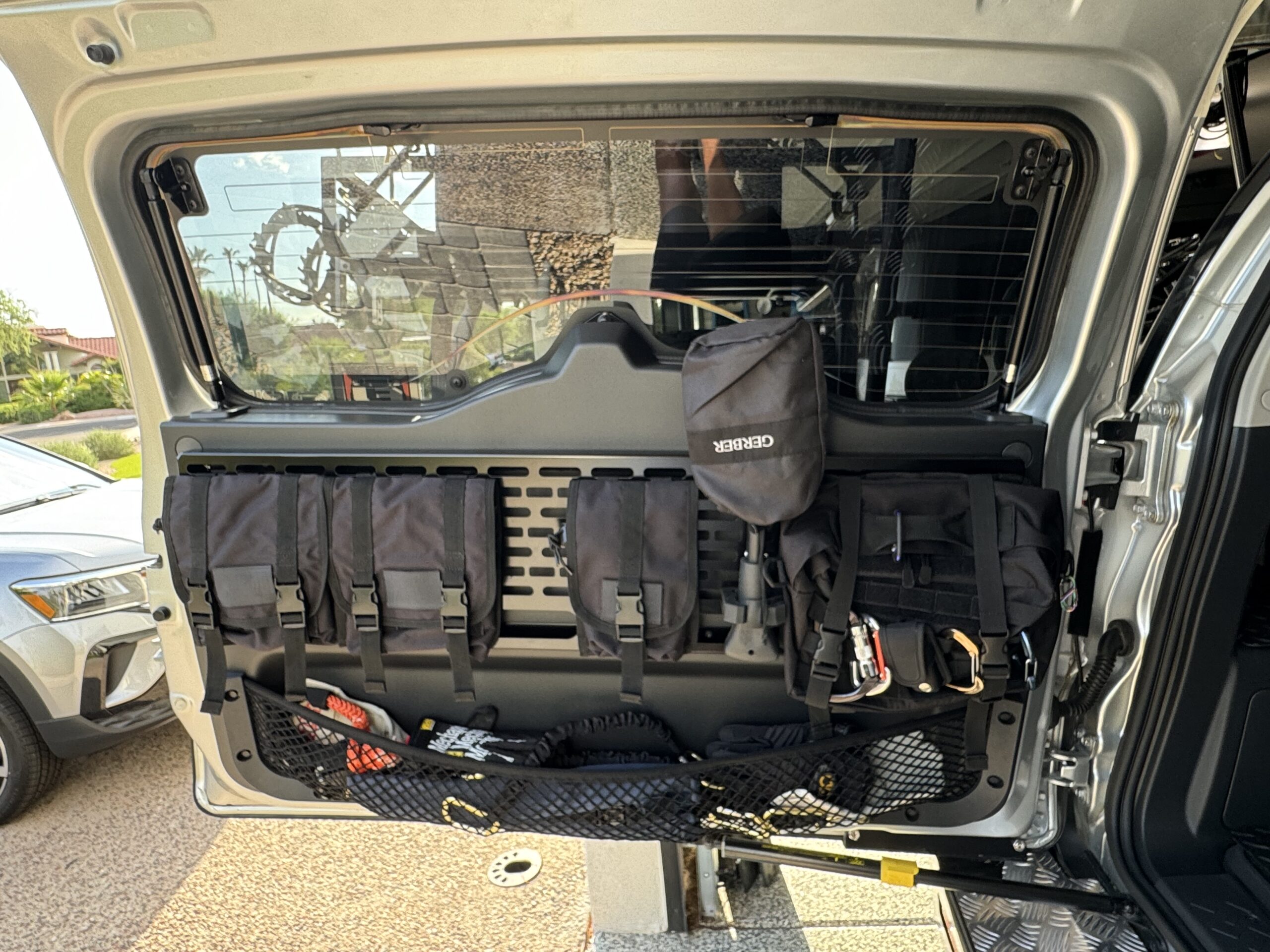 FJ Cruiser storage 