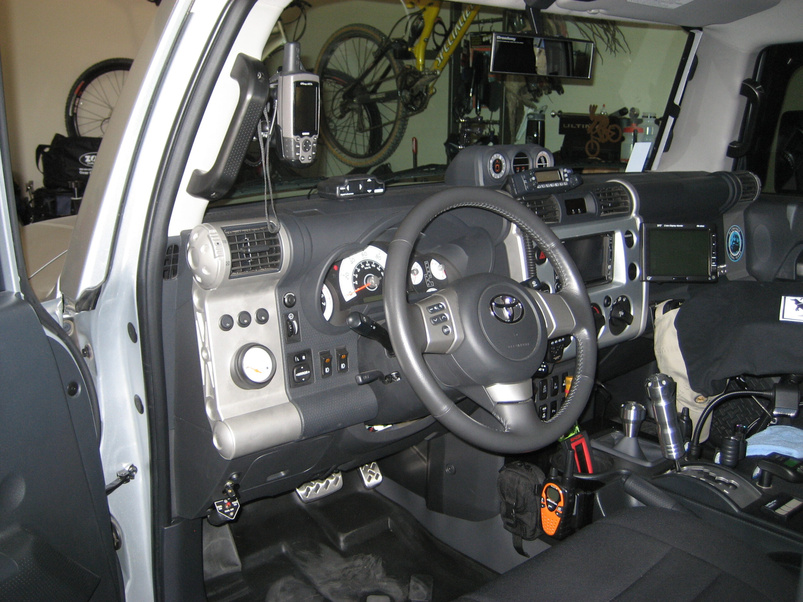 Toyota FJ Cruiser overland interior 