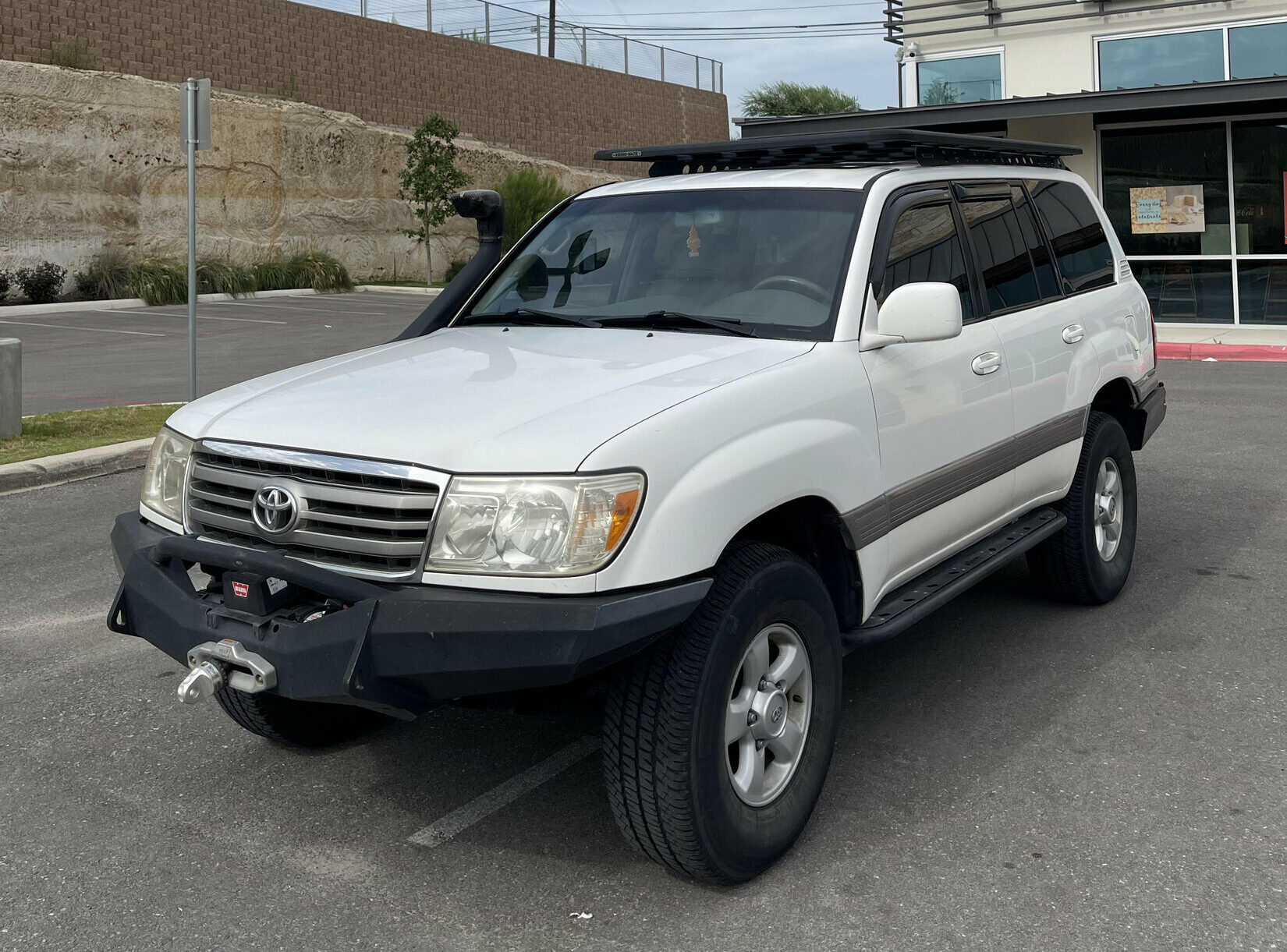 100 Series Land Cruiser