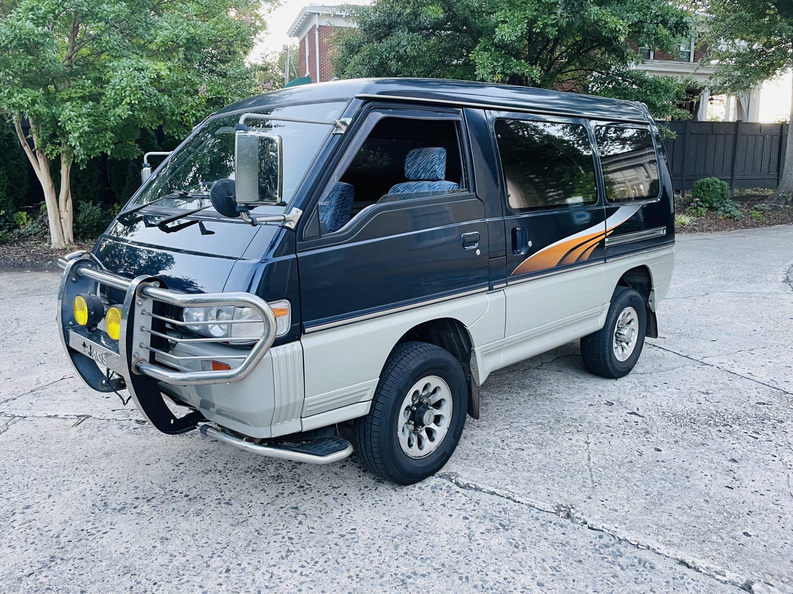 Delica overland build 