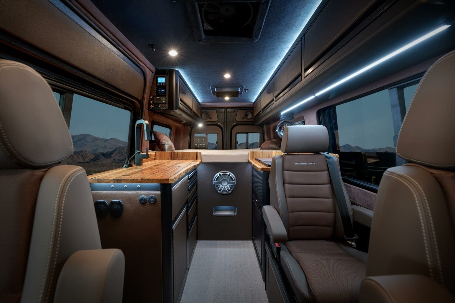 Mos Ranch Van The 1 of 1 Mojave Van is a Superb Off Grid Overland Vehicle ...