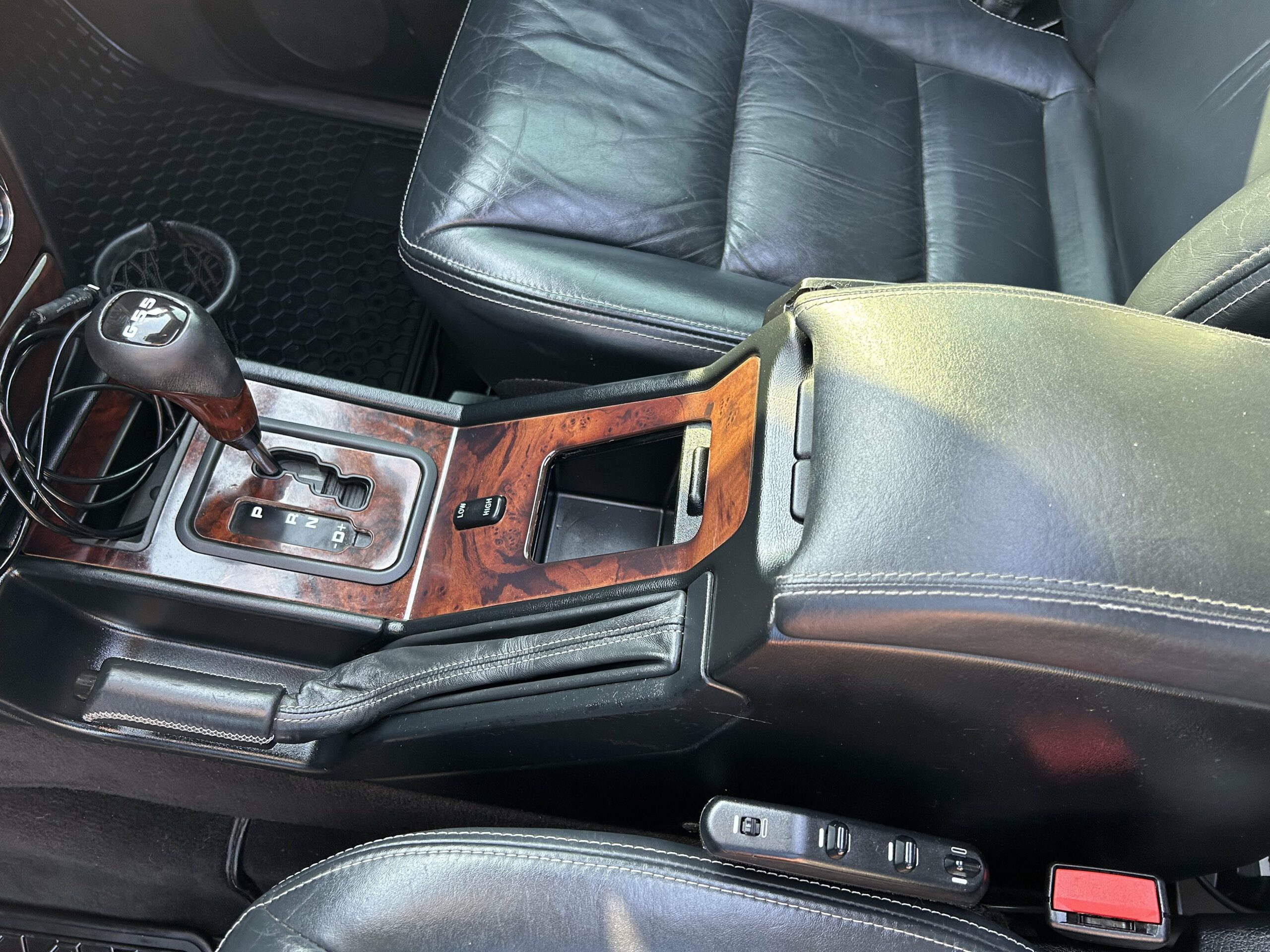 G55 AMG center console 