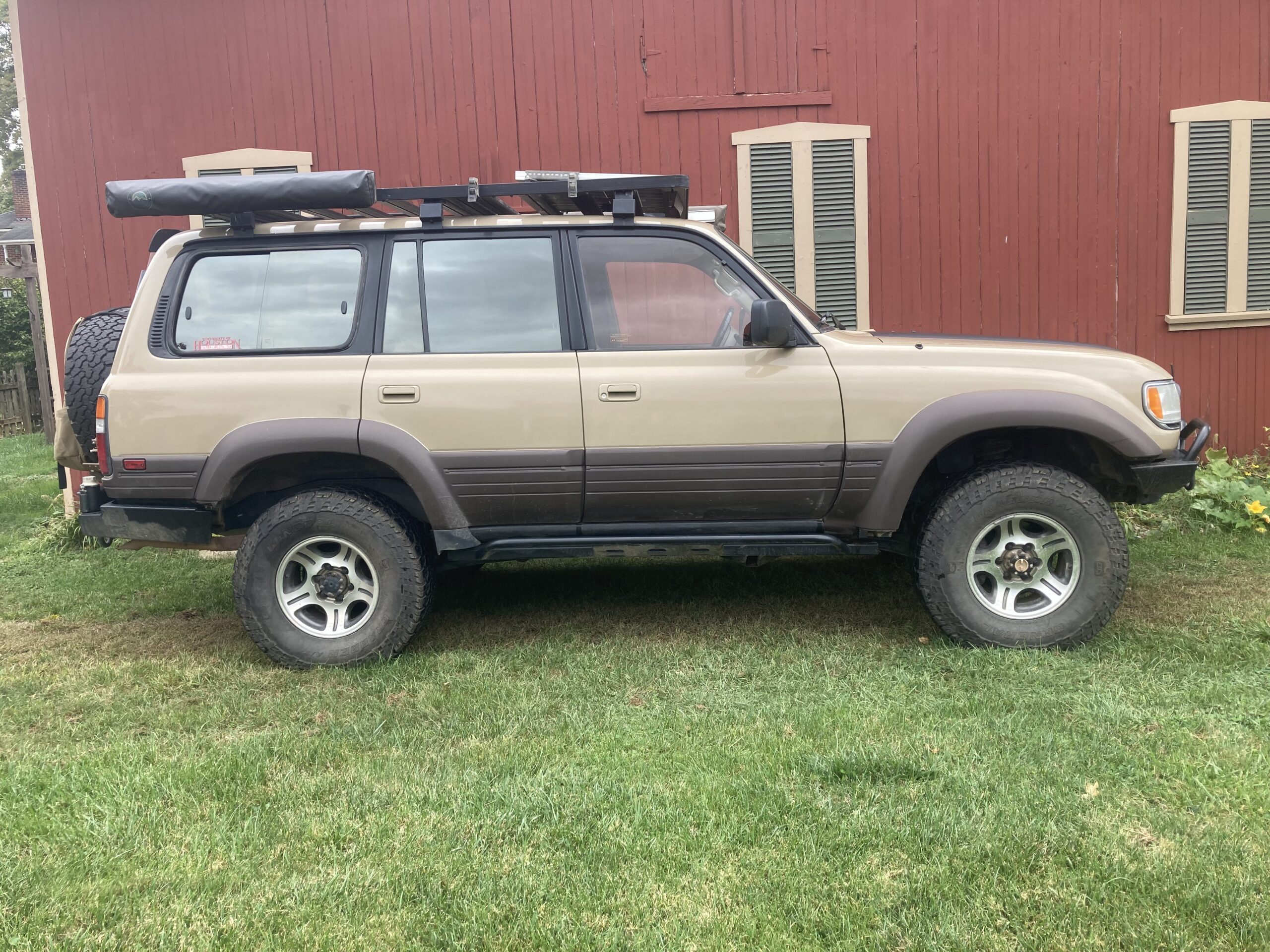 Lexus LX450 overland