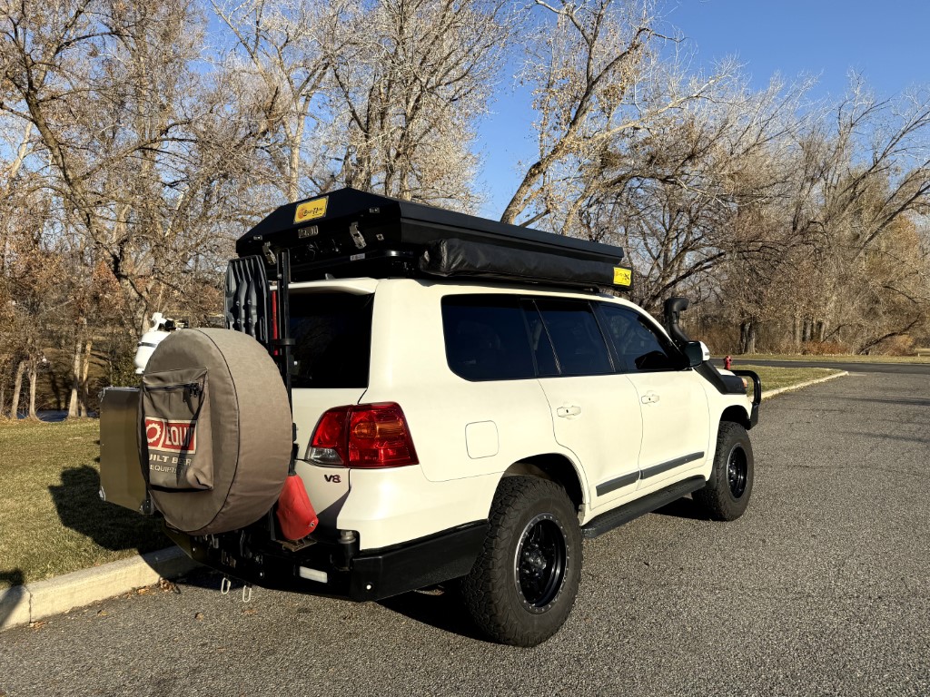 Land Cruiser overland build