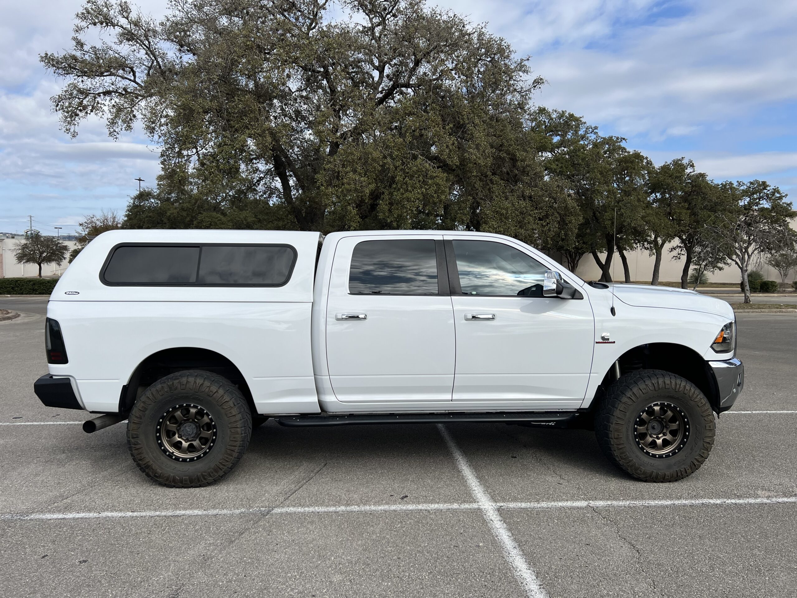 Ram 2500 overland 