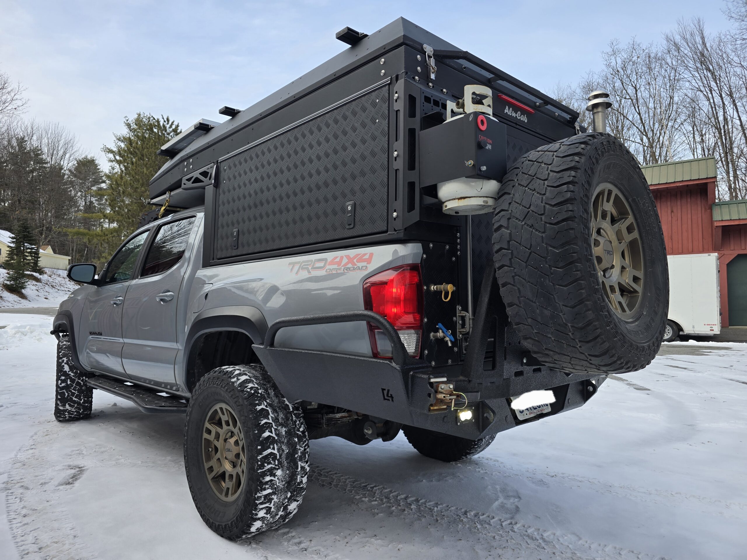 Toyota Tacoma overland 