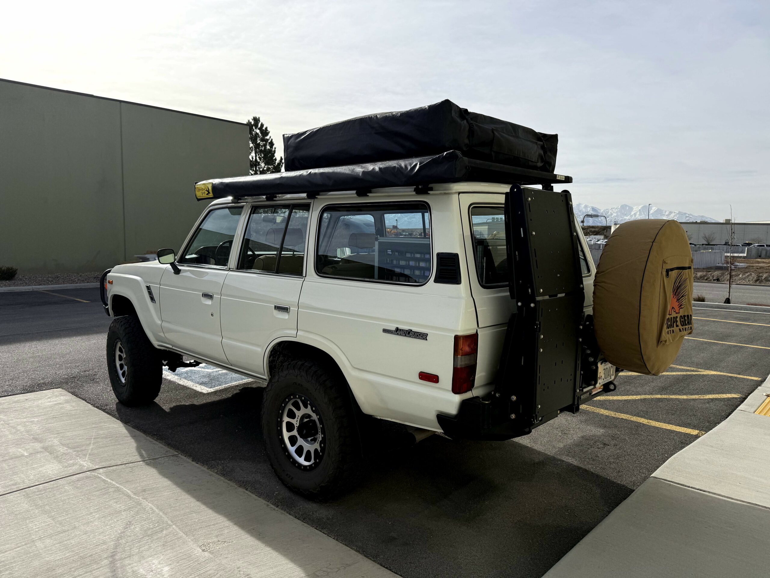 Toyota Land Cruiser FJ60 overland build