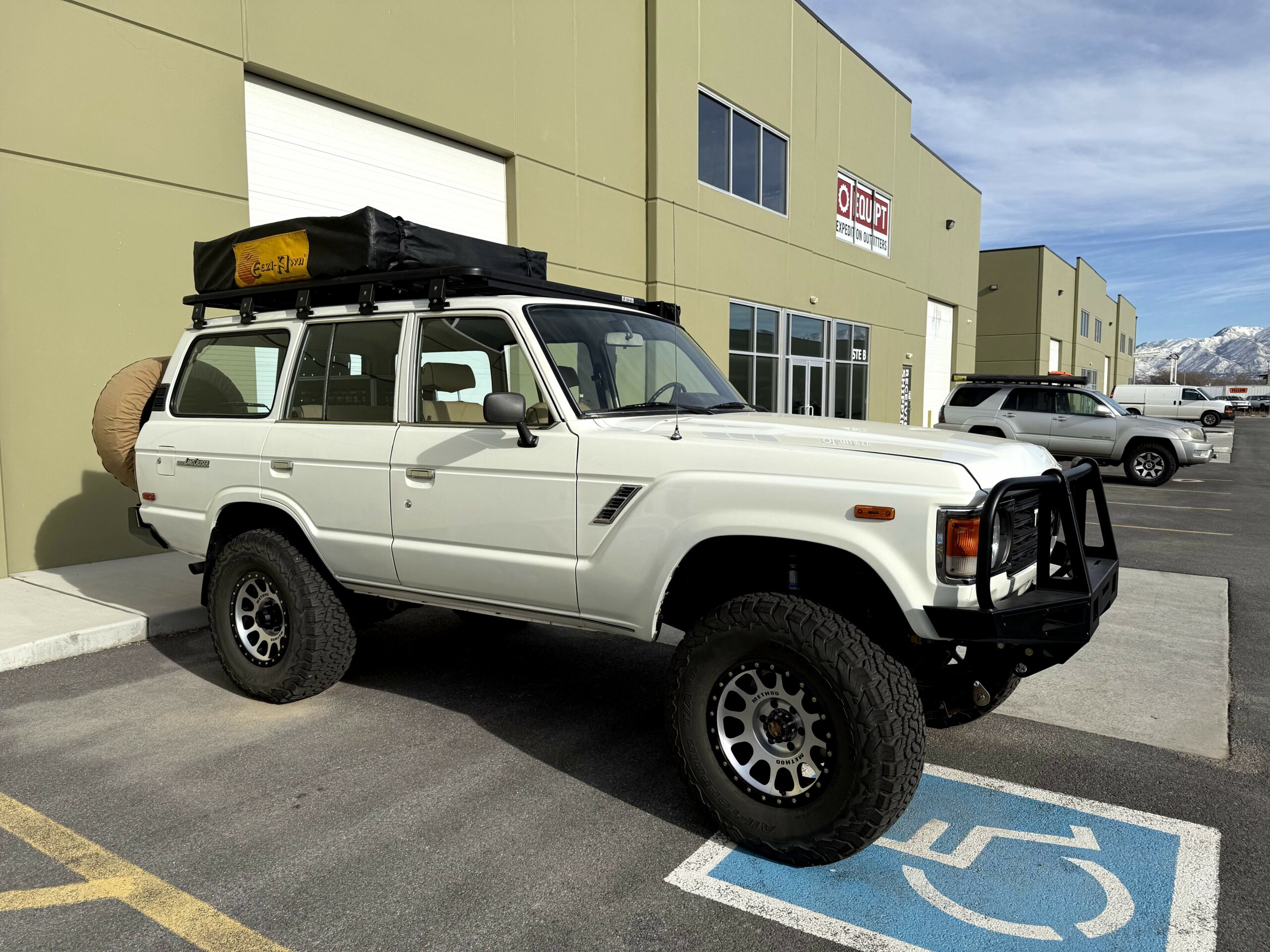 Toyota Land Cruiser FJ60 overland build