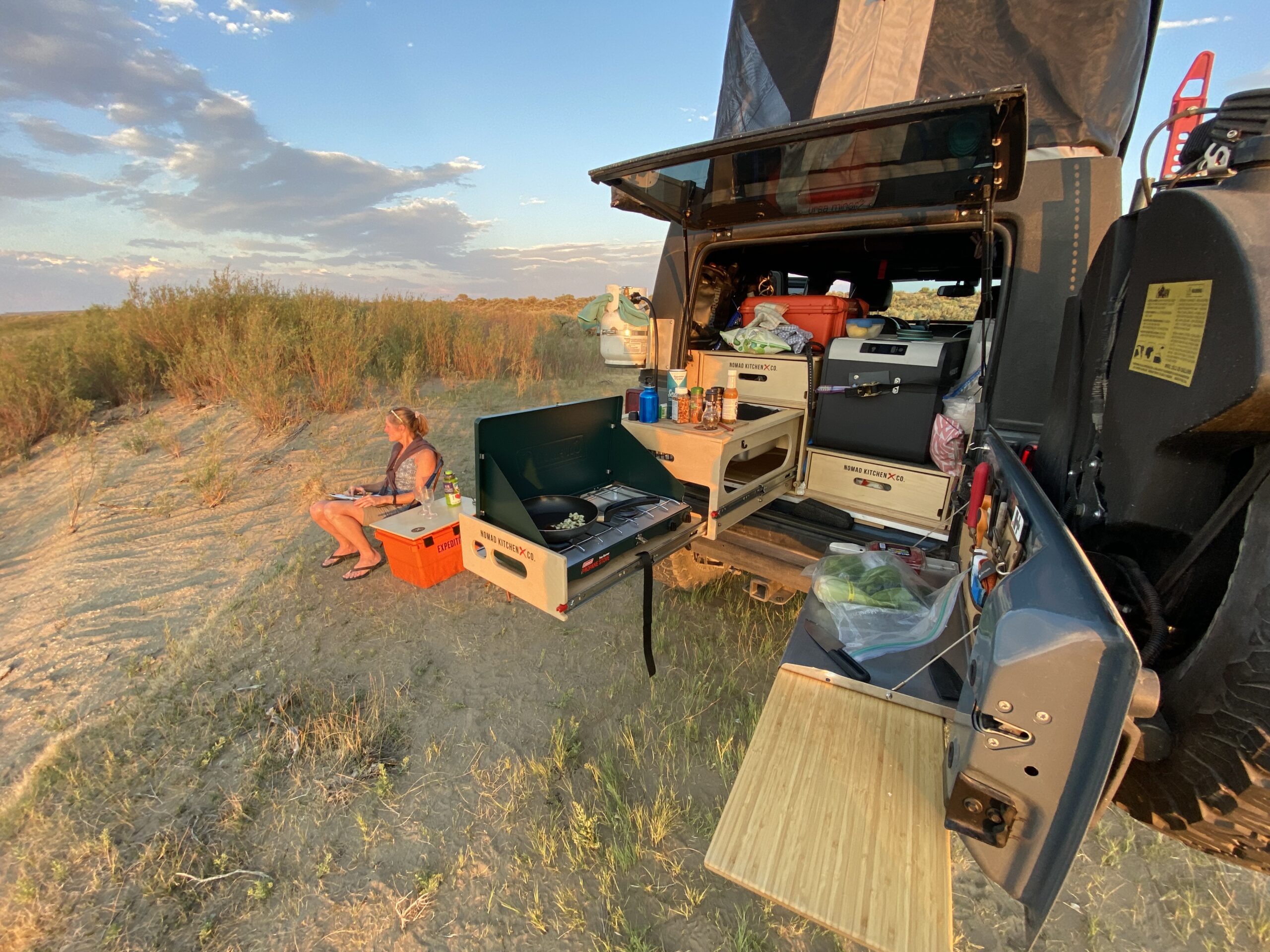 Jeep Wrangler Rubicon camper 