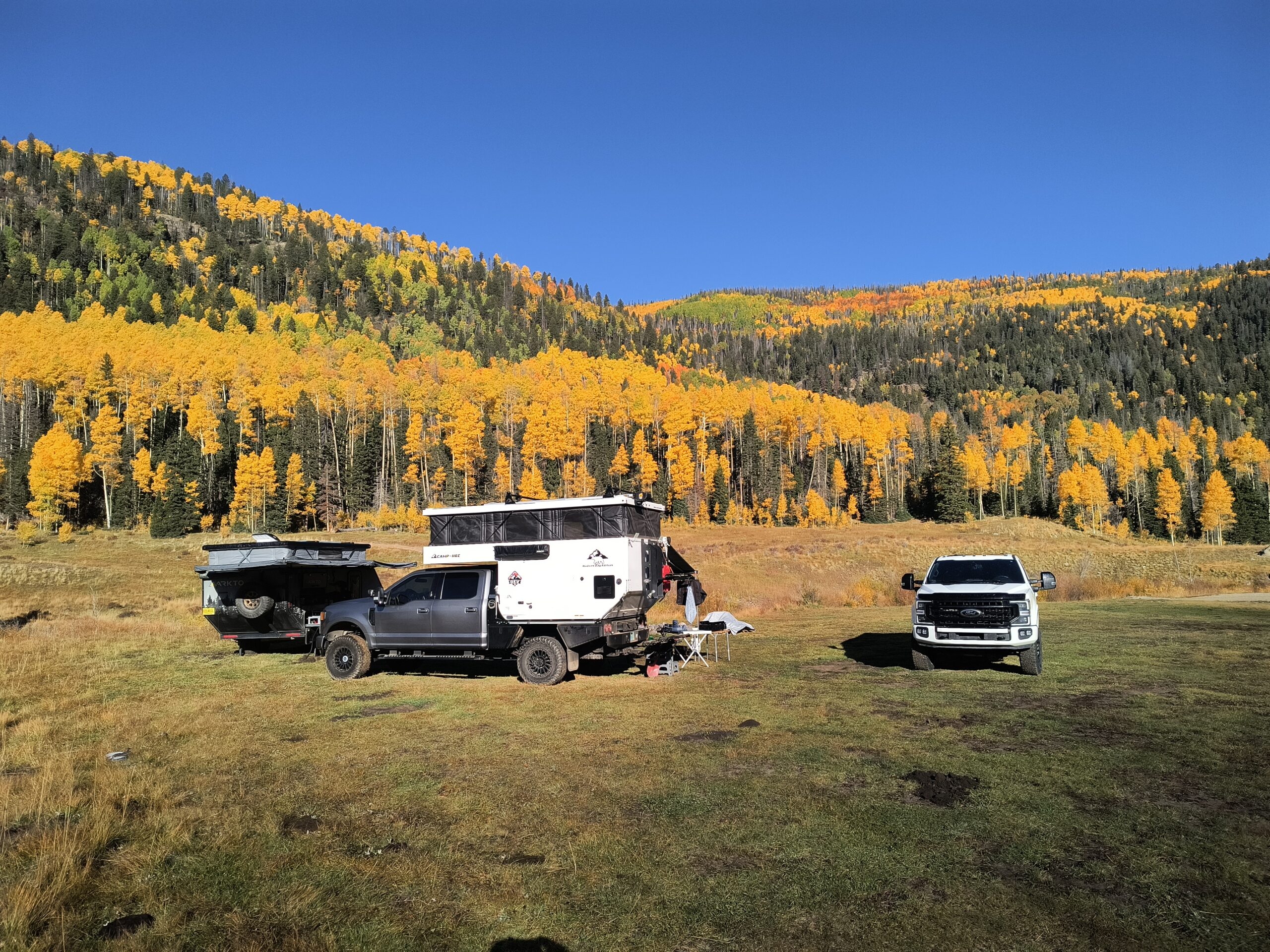 Ford F-250 OEV camper 