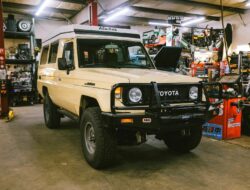 Toyota Land Cruiser Troopy