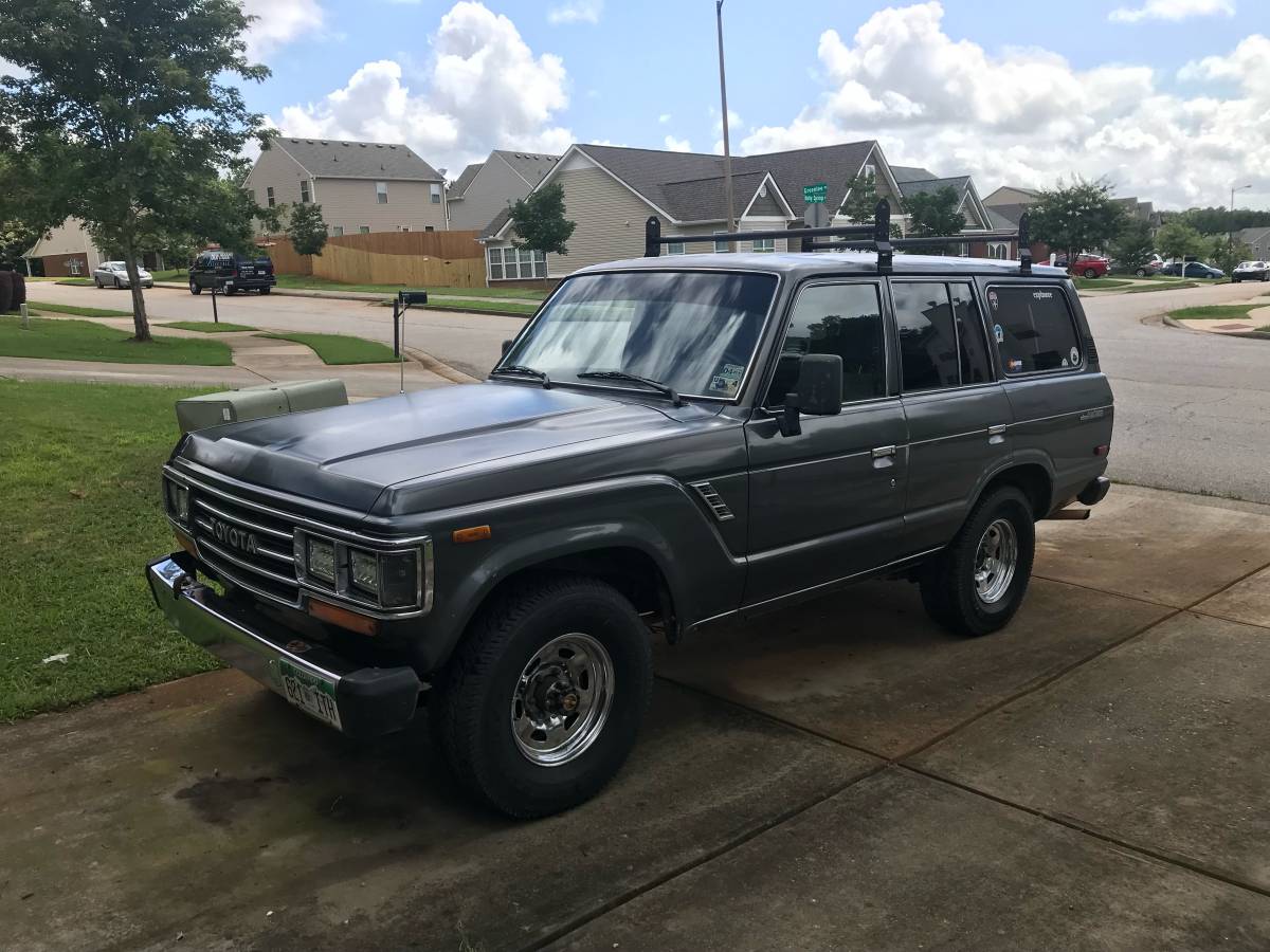 Toyota FJ62 Land Cruiser