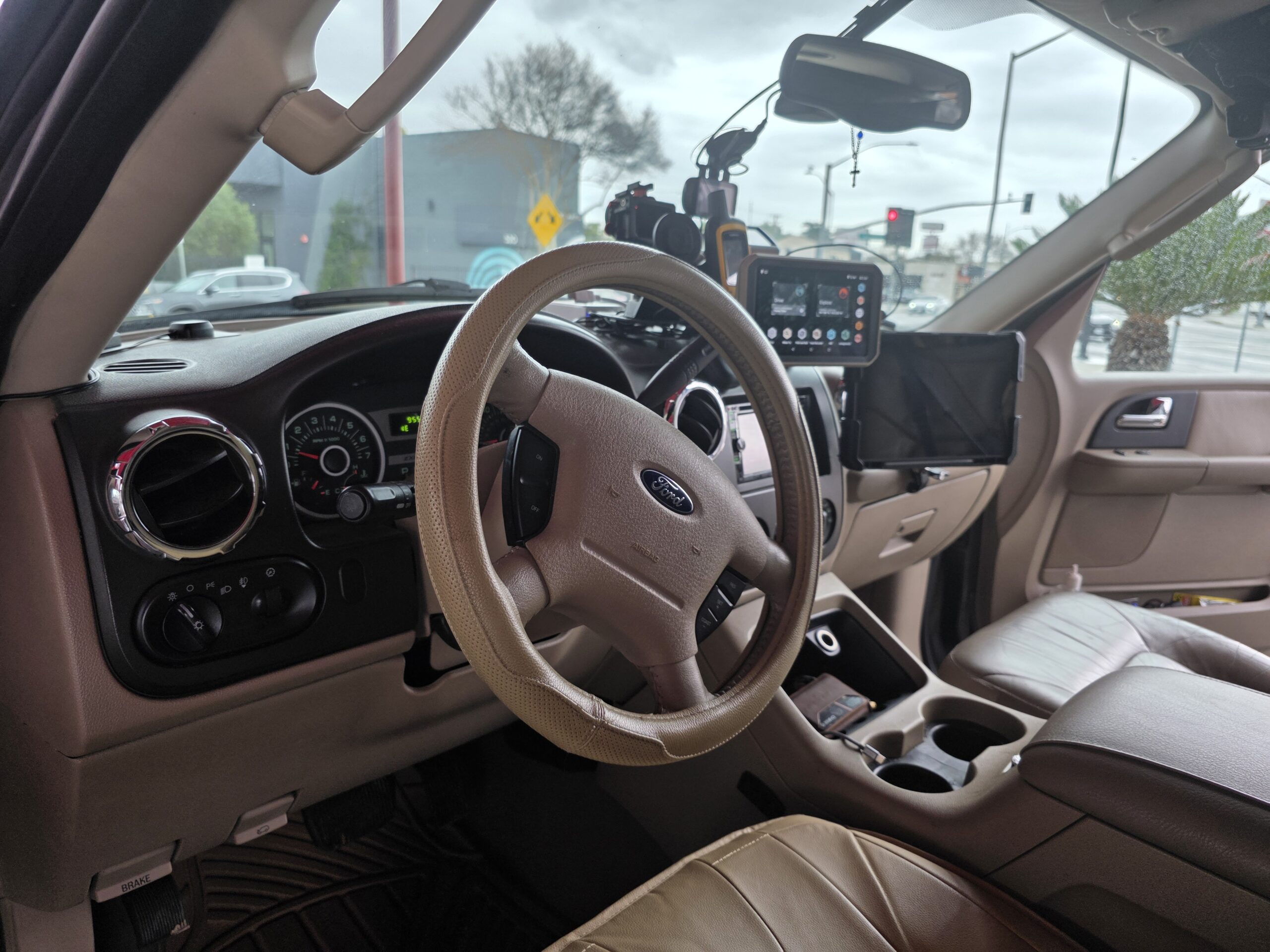 Ford Expedition overland