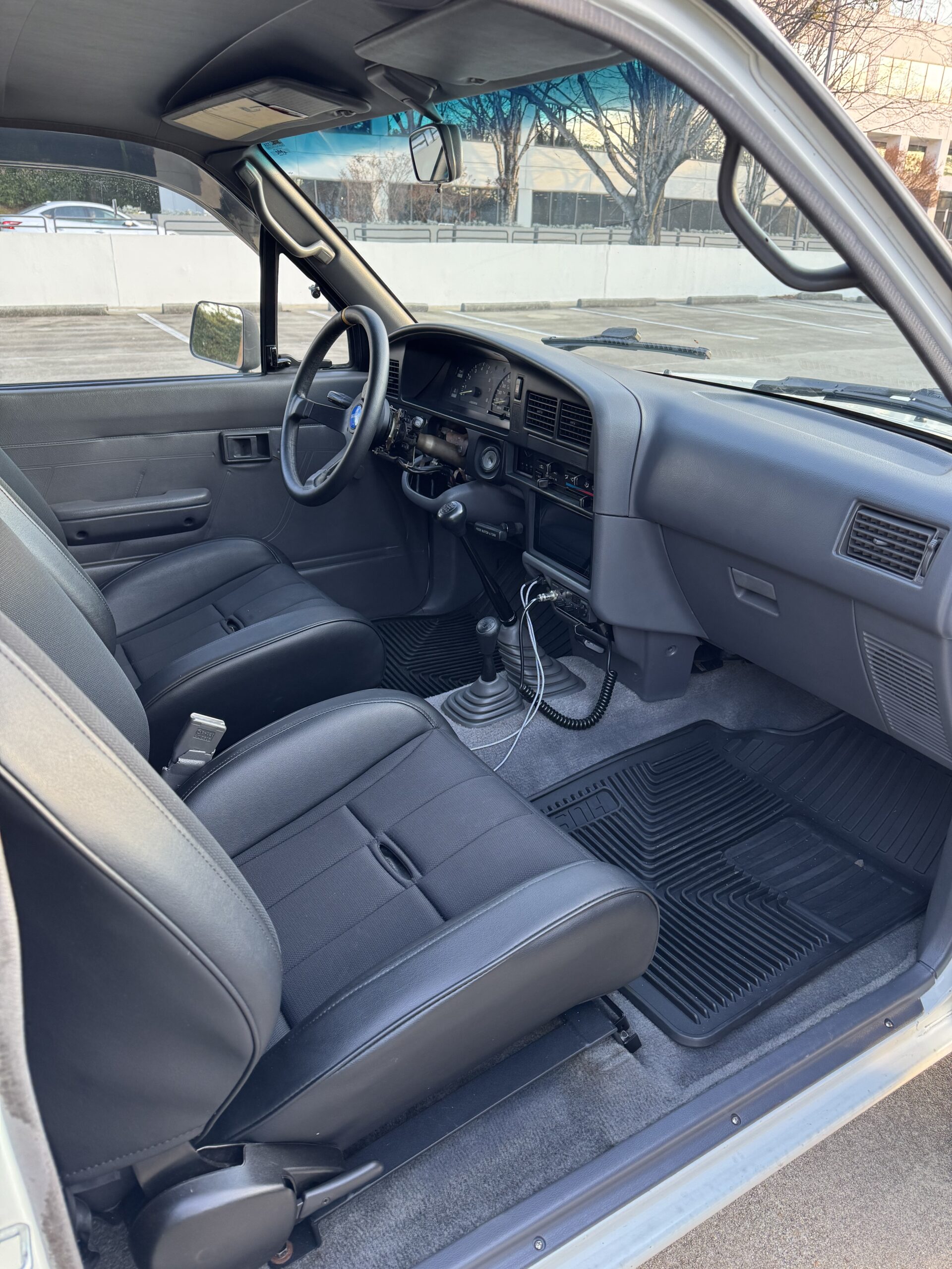 Toyota Pickup interior 