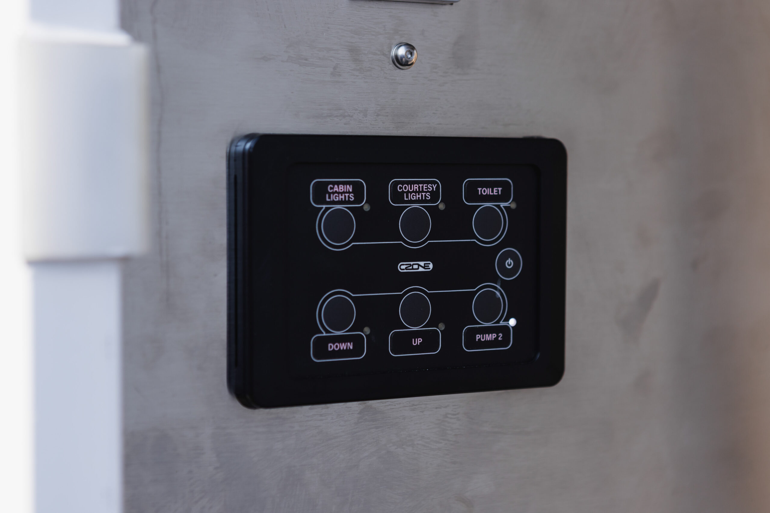 ADV expedition truck