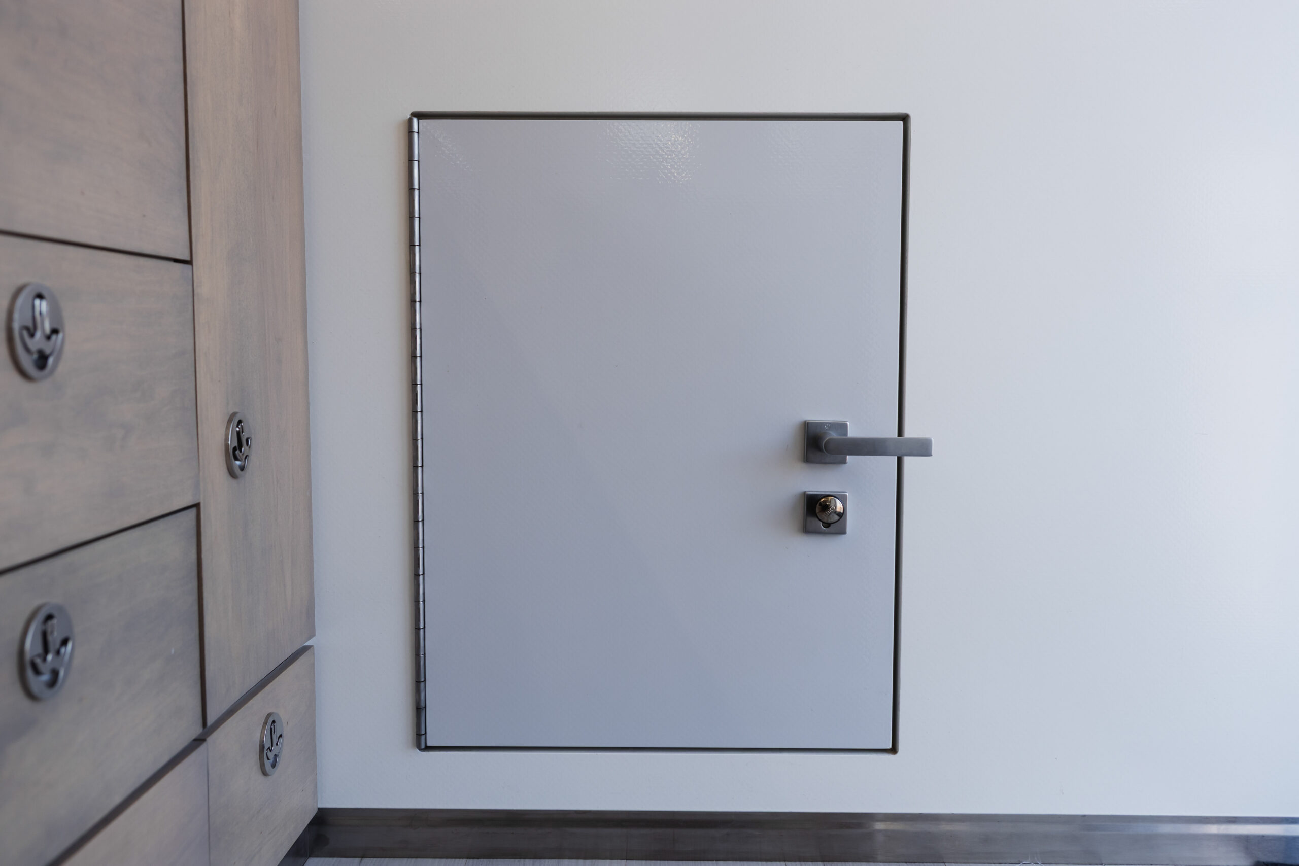 Ford F-550 overland build