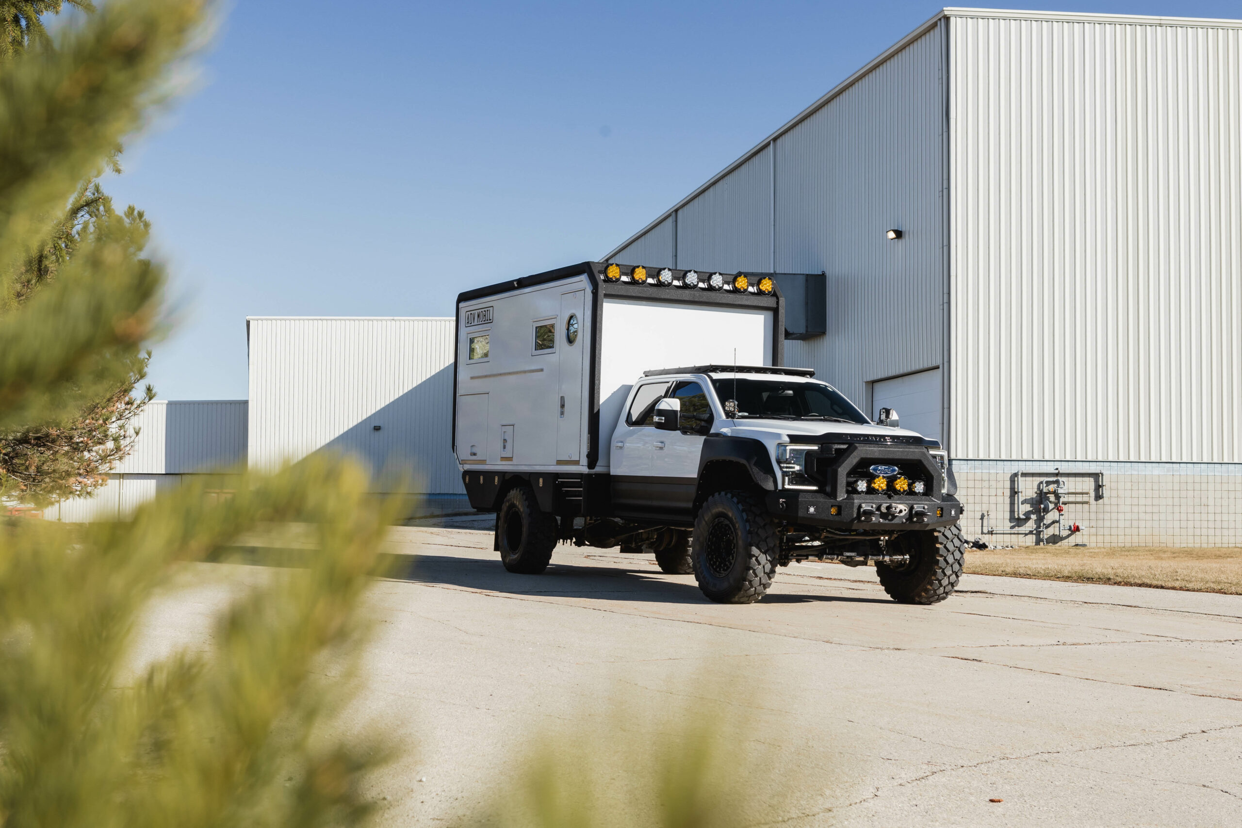 Ford F-550 ADV Mobil