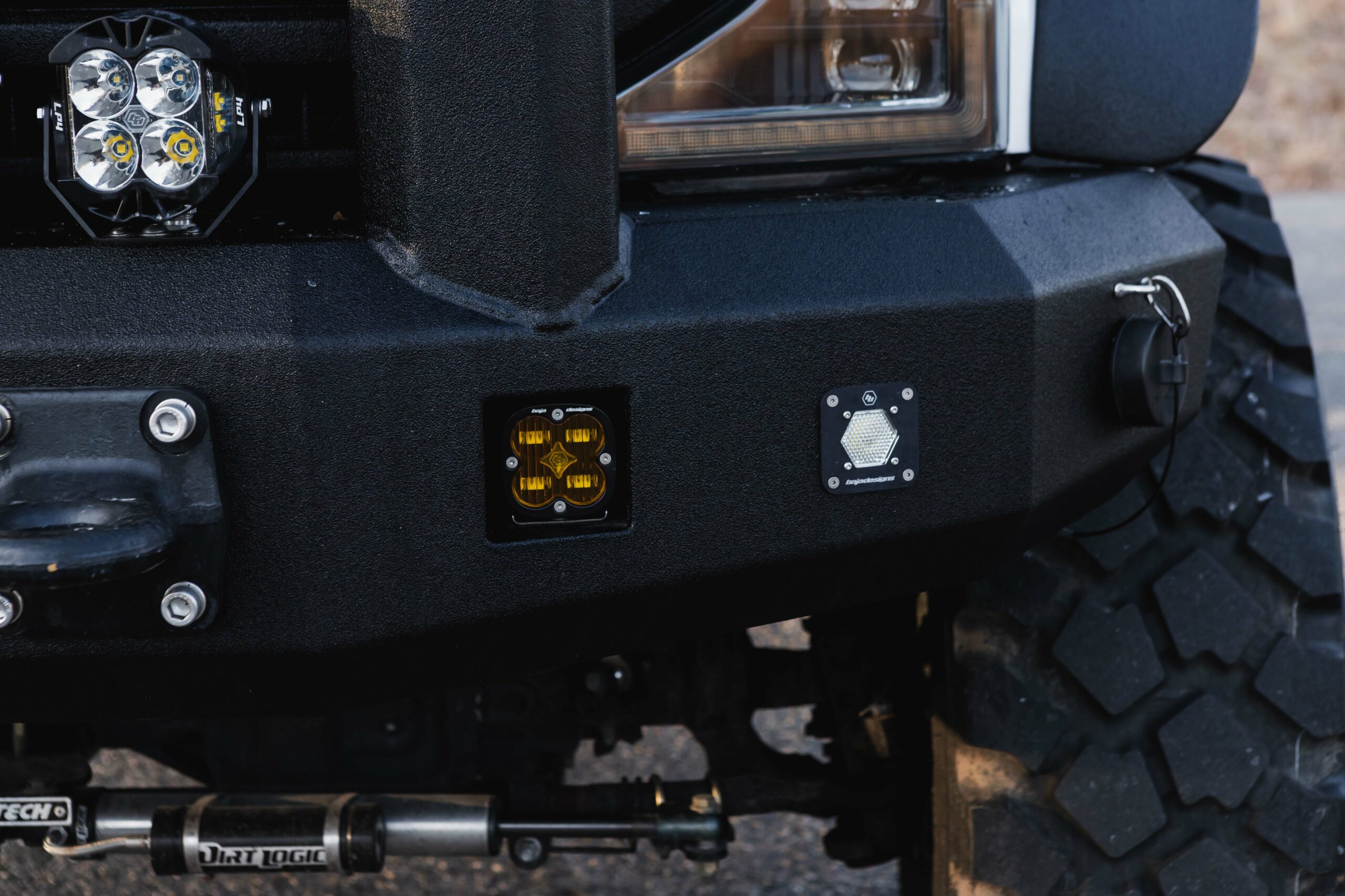 ADV expedition truck