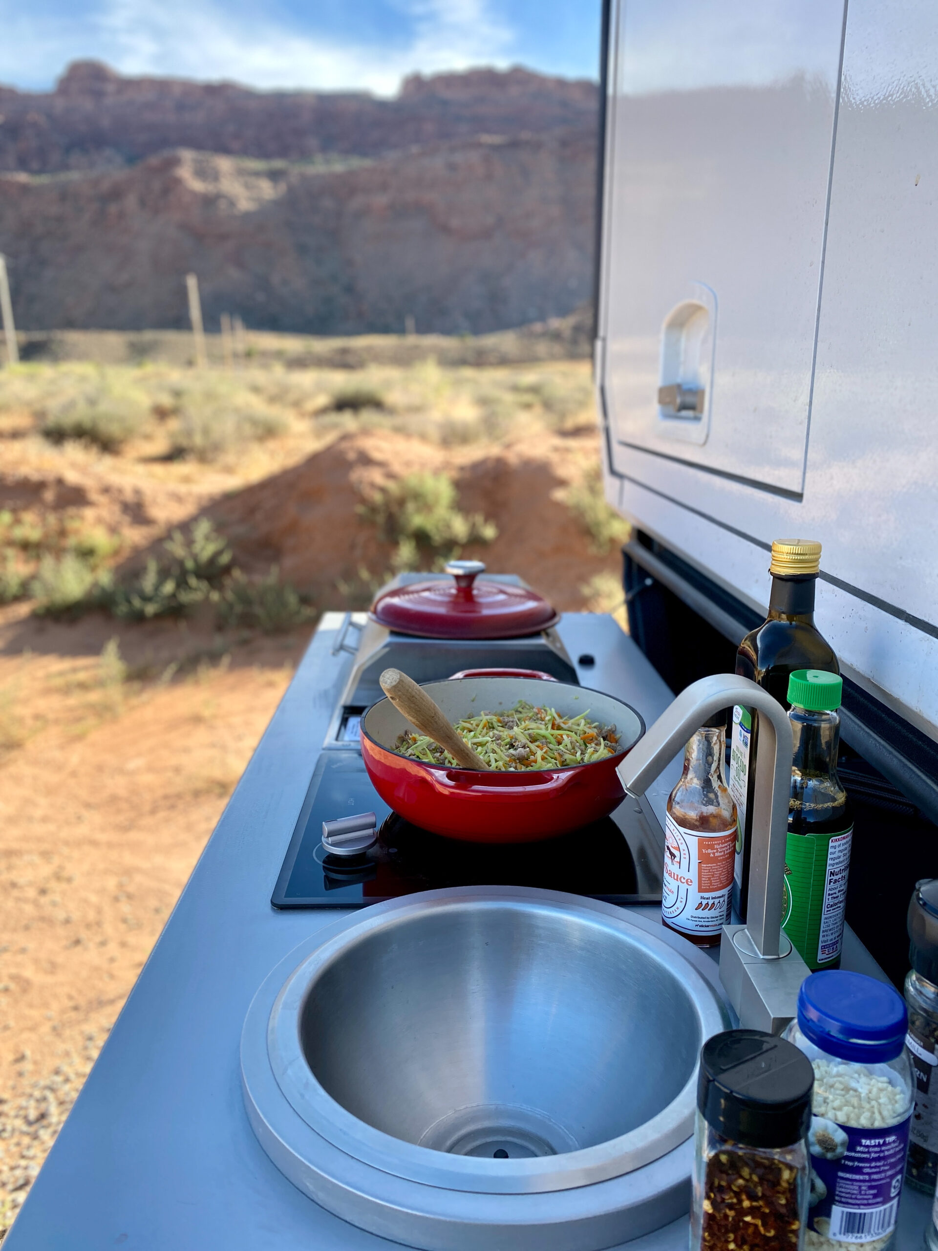 Ford F-550 ADV Prolander